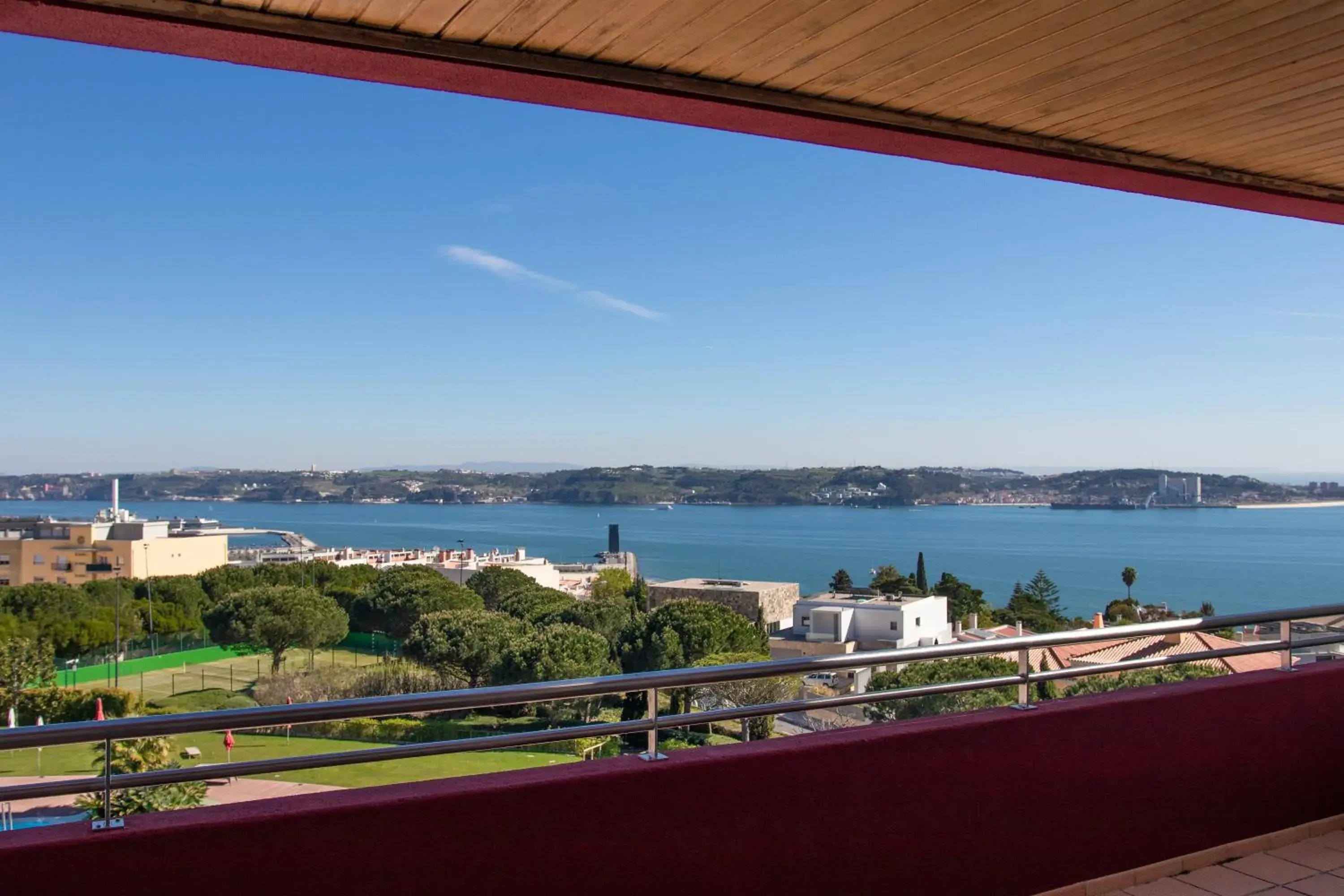 One-Bedroom Apartment with Sea and Pool View in MS Aparthotel One-Bedroom Apartment with Sea and Pool View in MS Aparthotel