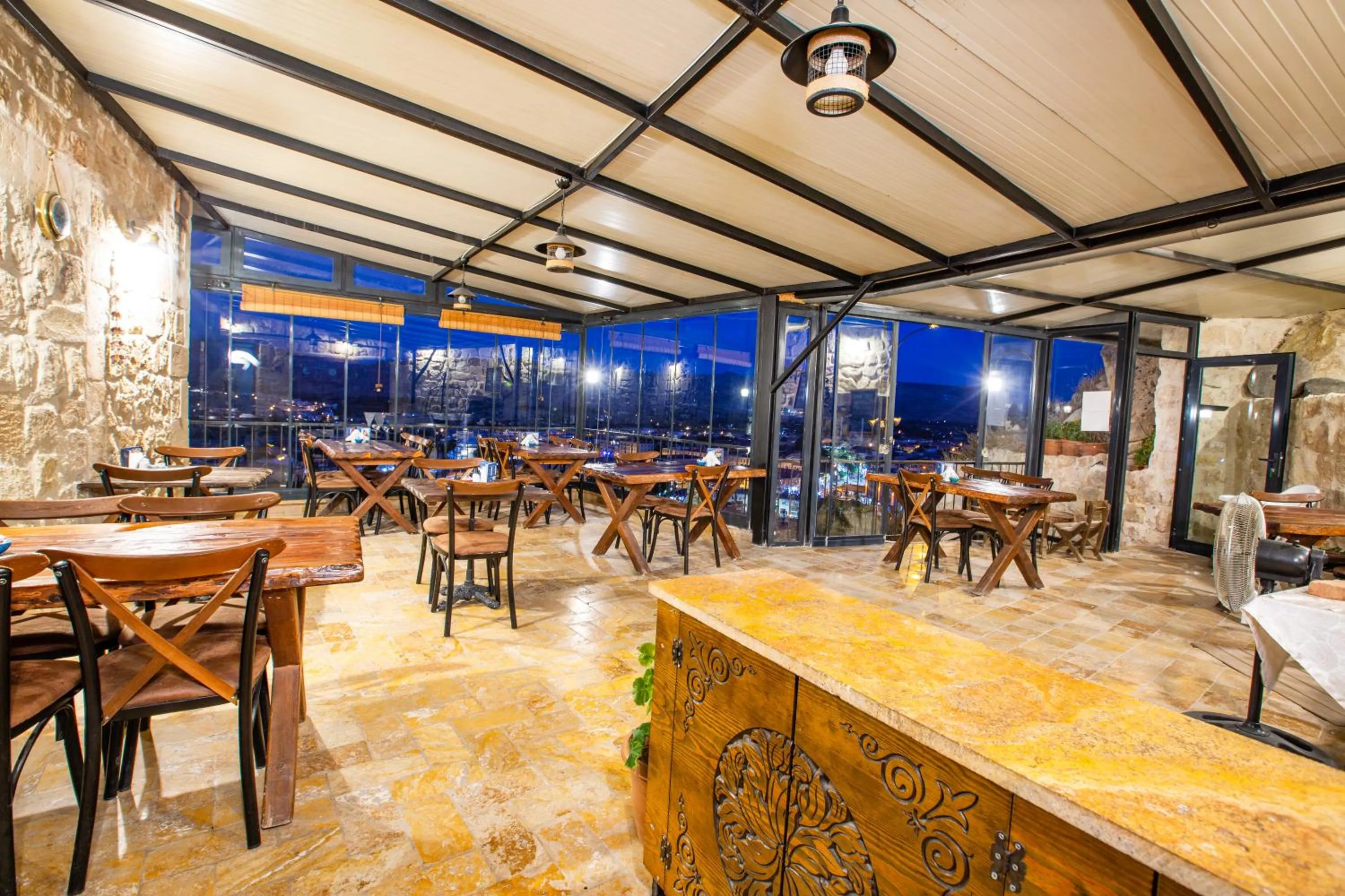 Restaurant/places to eat in kayadibi cave hotel