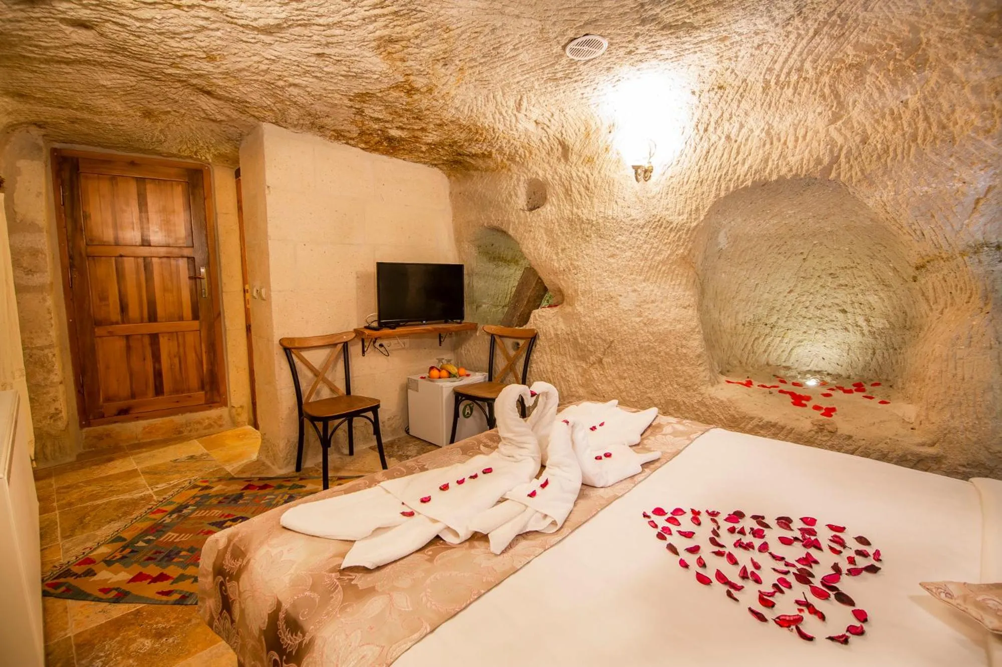 Bed in kayadibi cave hotel