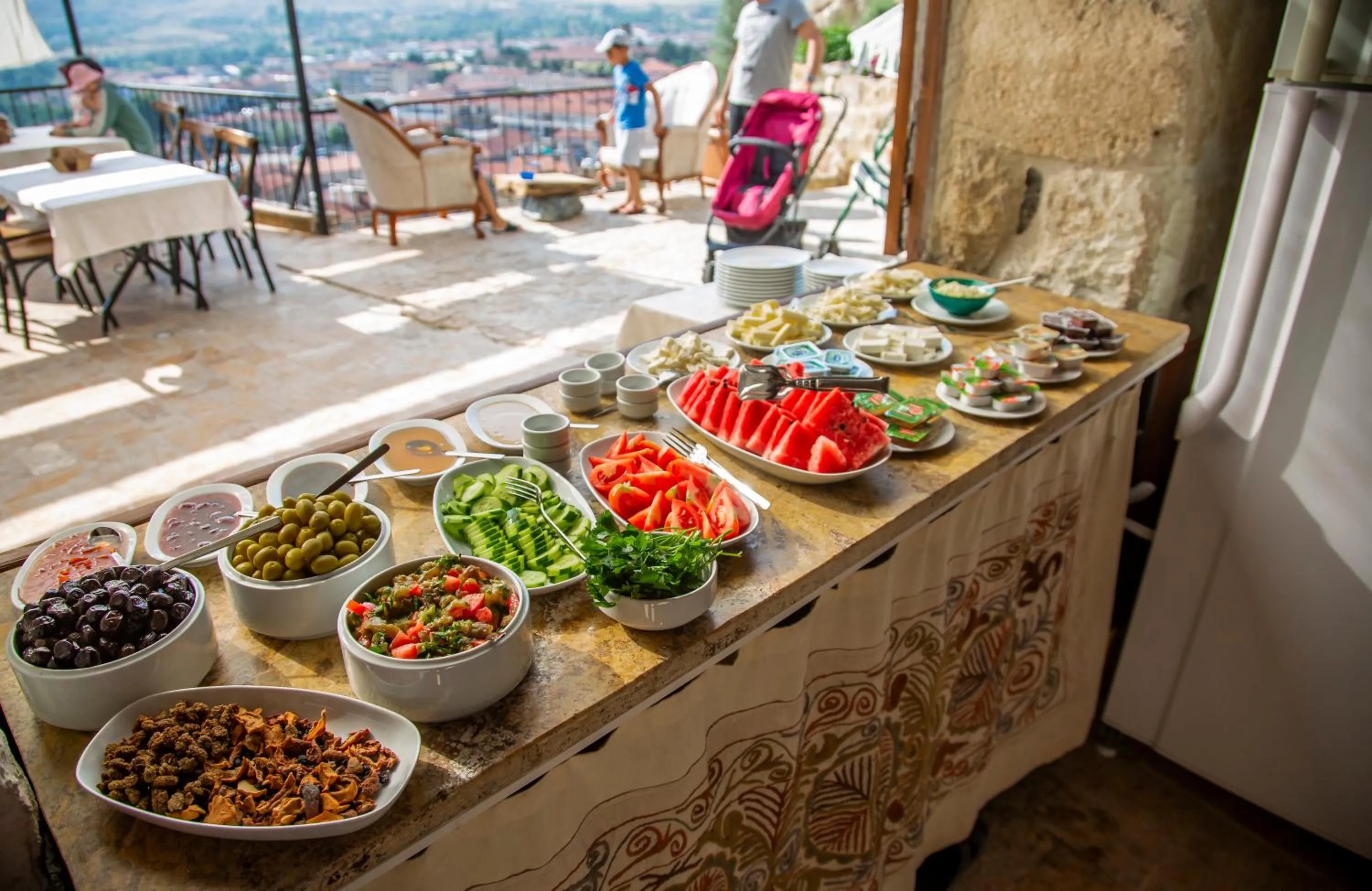 Restaurant/places to eat in kayadibi cave hotel