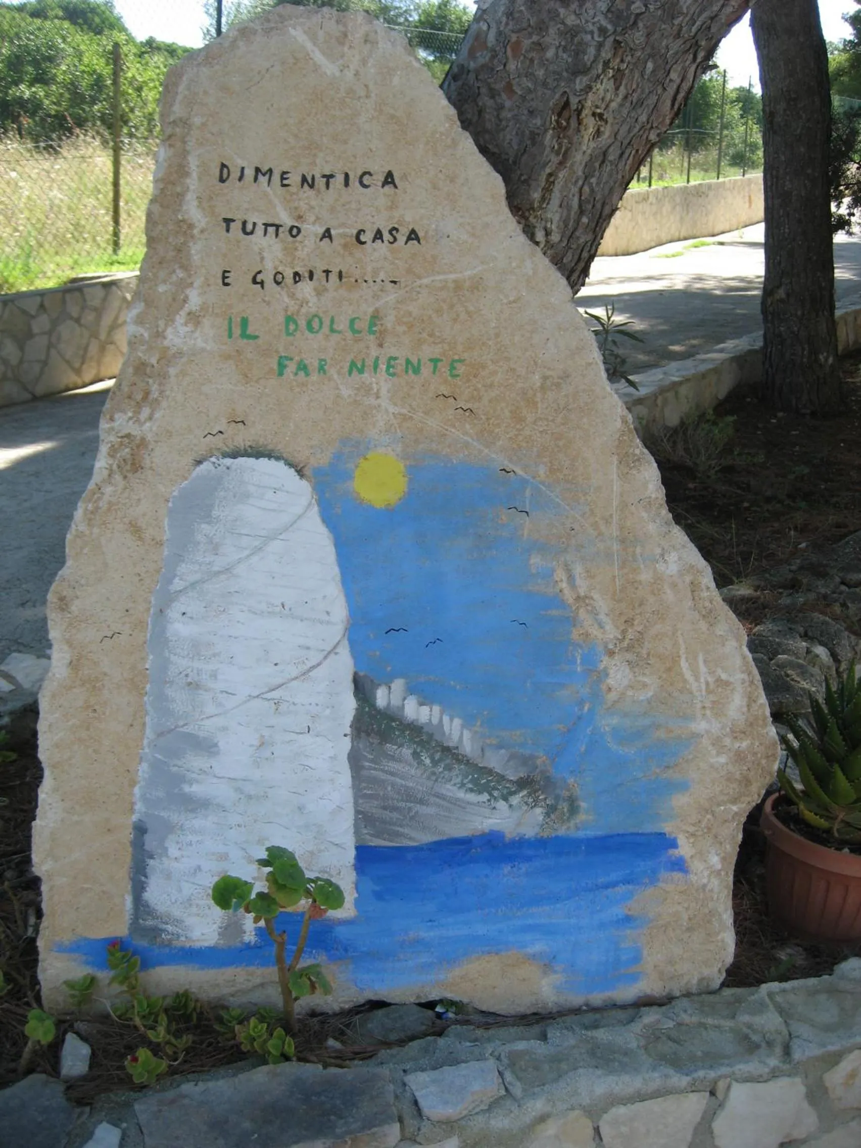 Other in Residence Dolce Far Niente