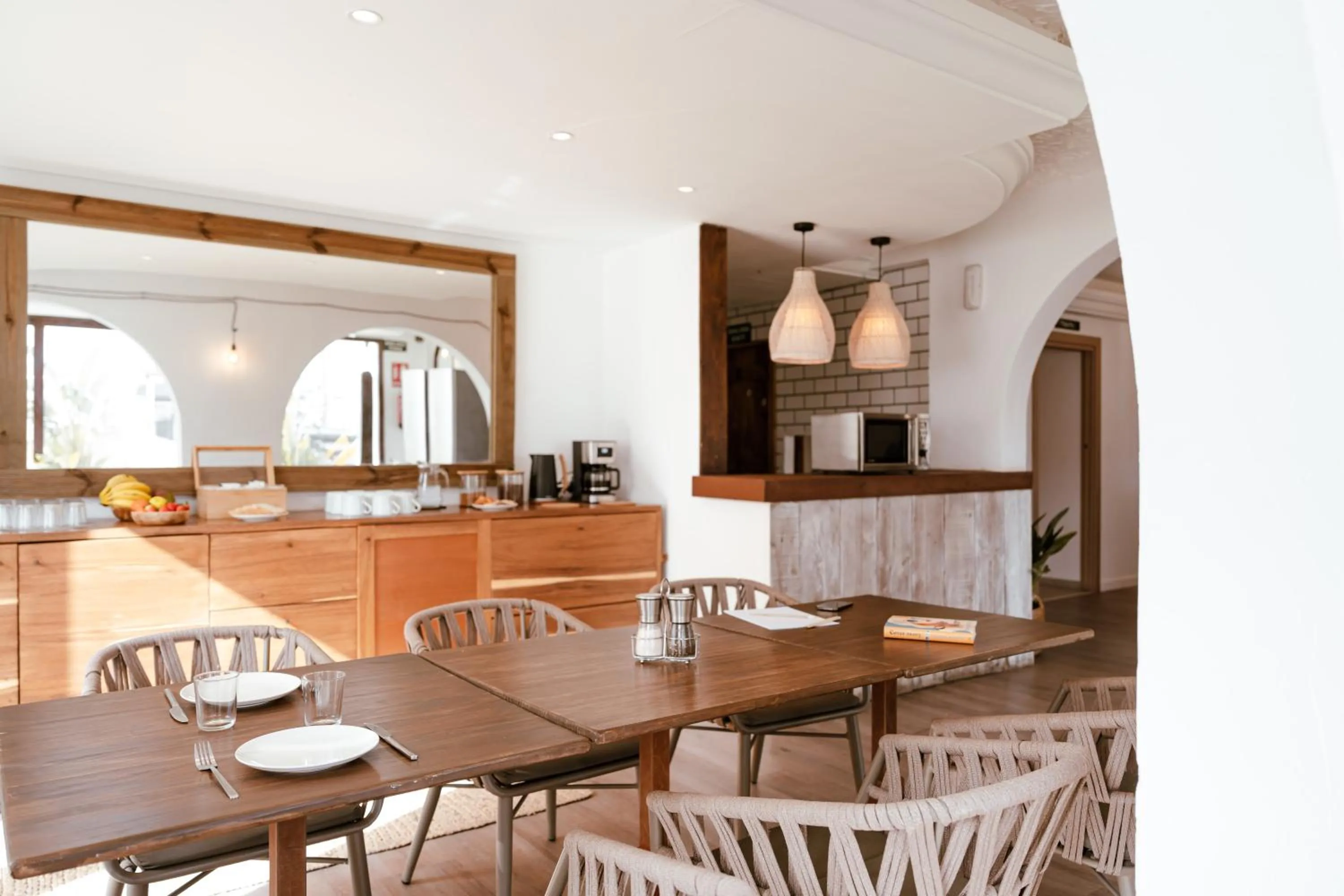 Coffee/tea facilities in Outsite Ibiza