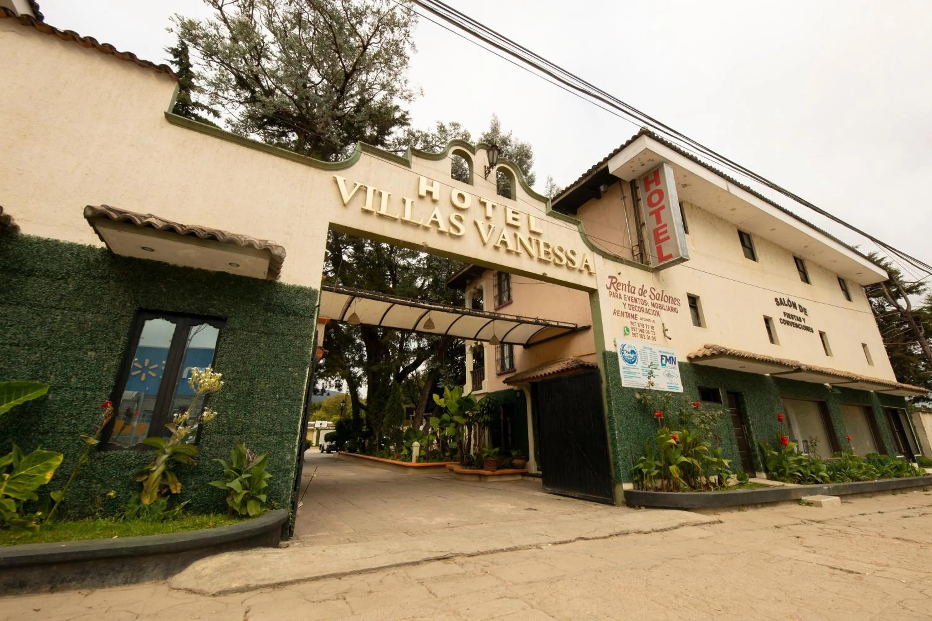 Hotel Y Villas Vanessa