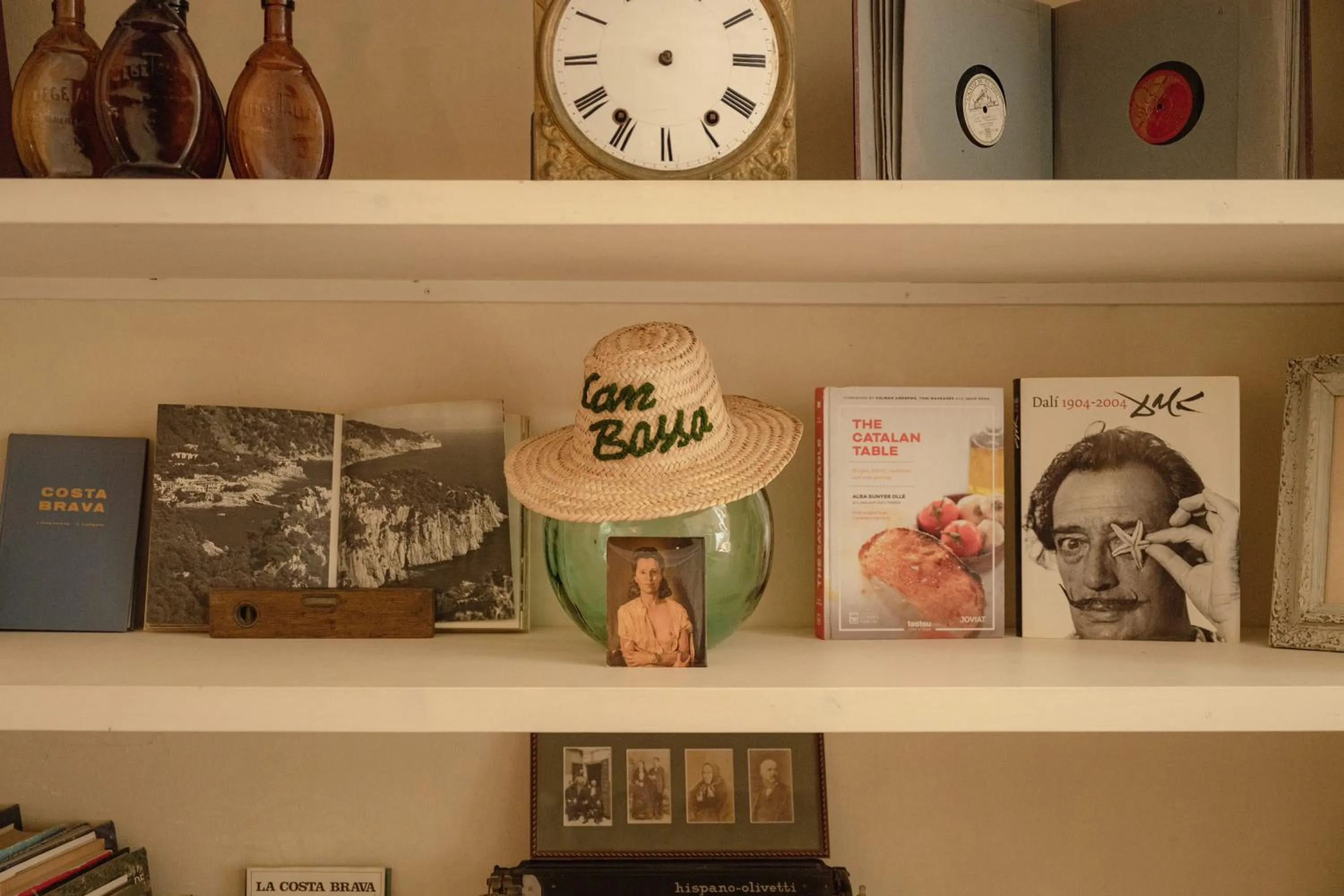 Library in Can Bassa