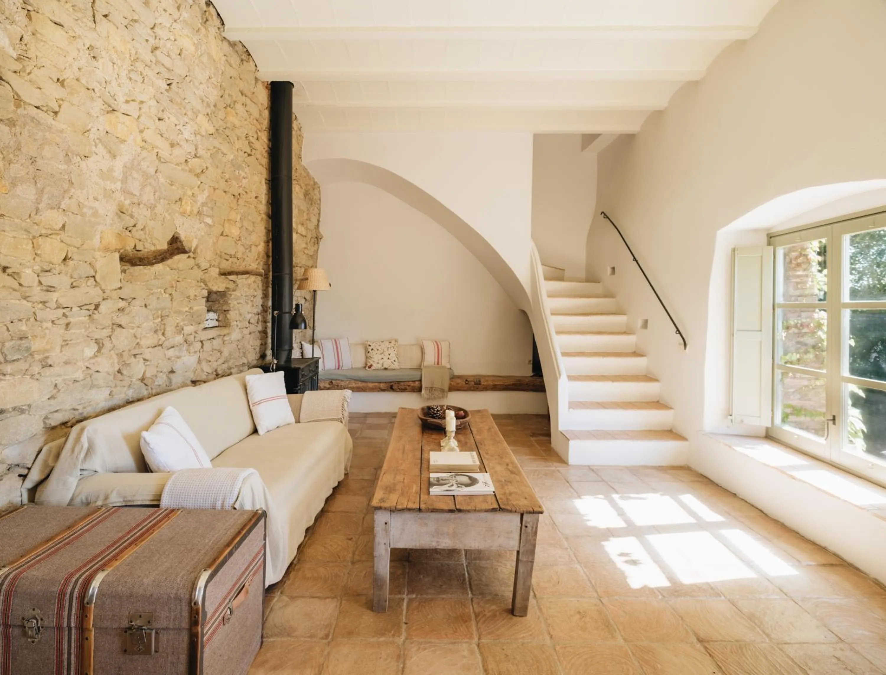 Communal lounge/ TV room in Can Bassa