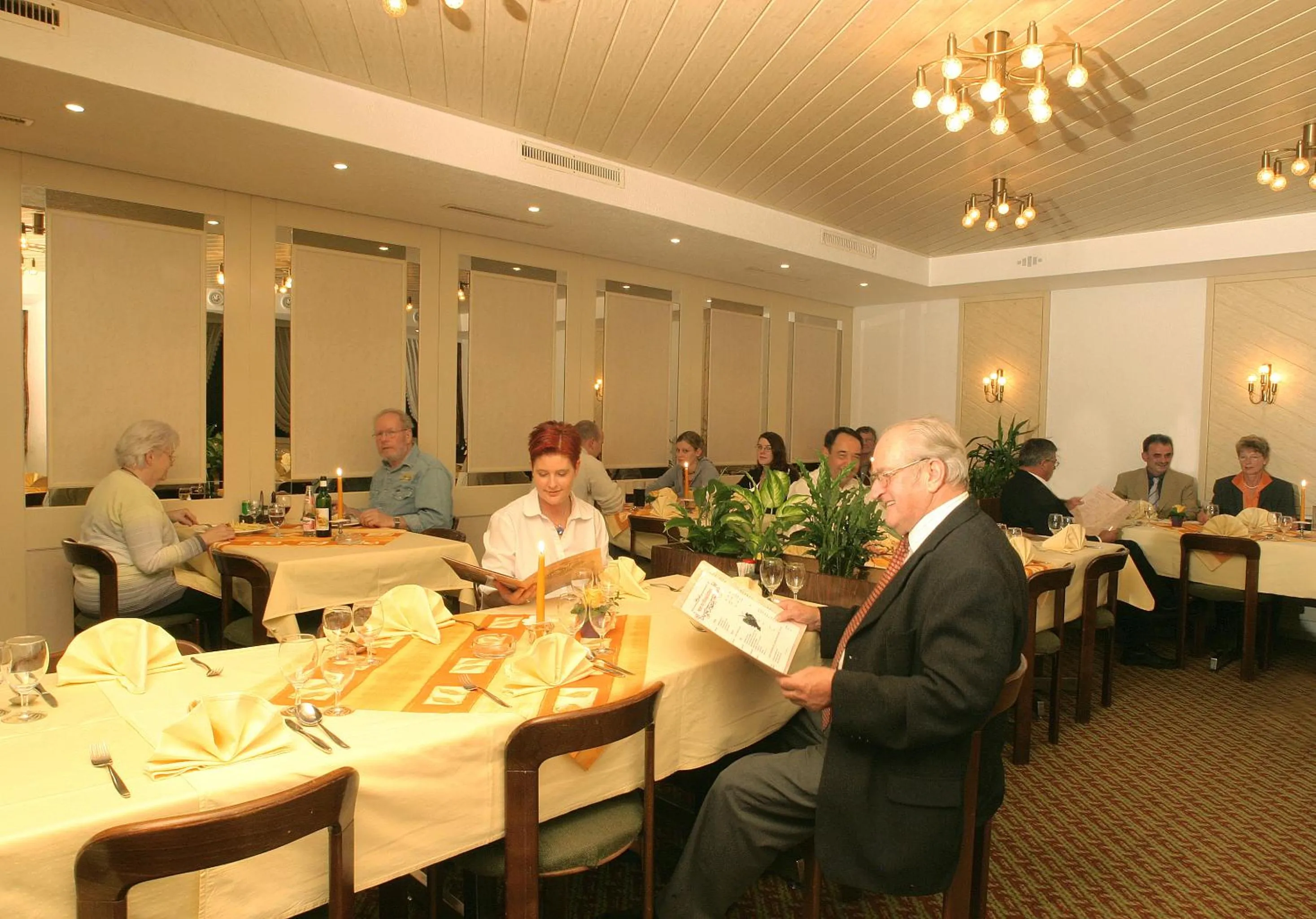 Restaurant/places to eat in Gasthaus Post