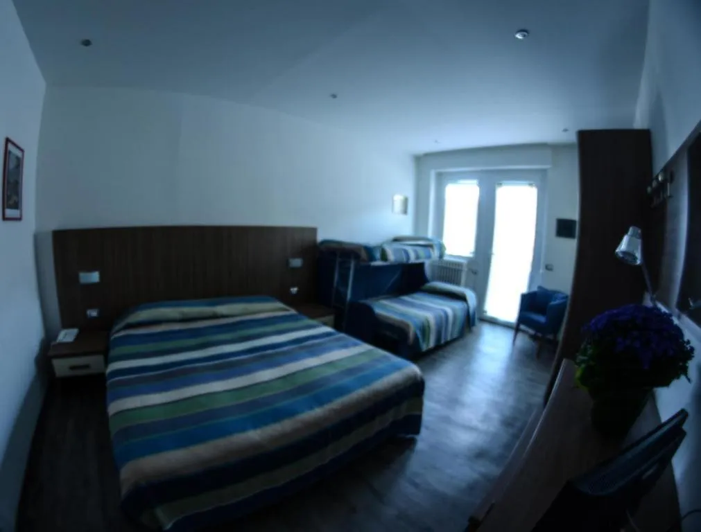 Bed in Hotel National