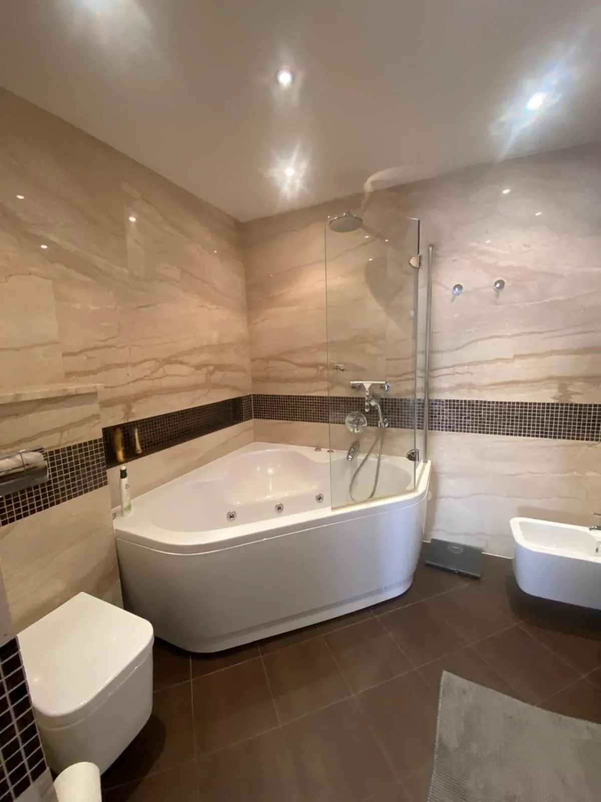 Hot Tub in Zimmer Room Trogir Kastela Split