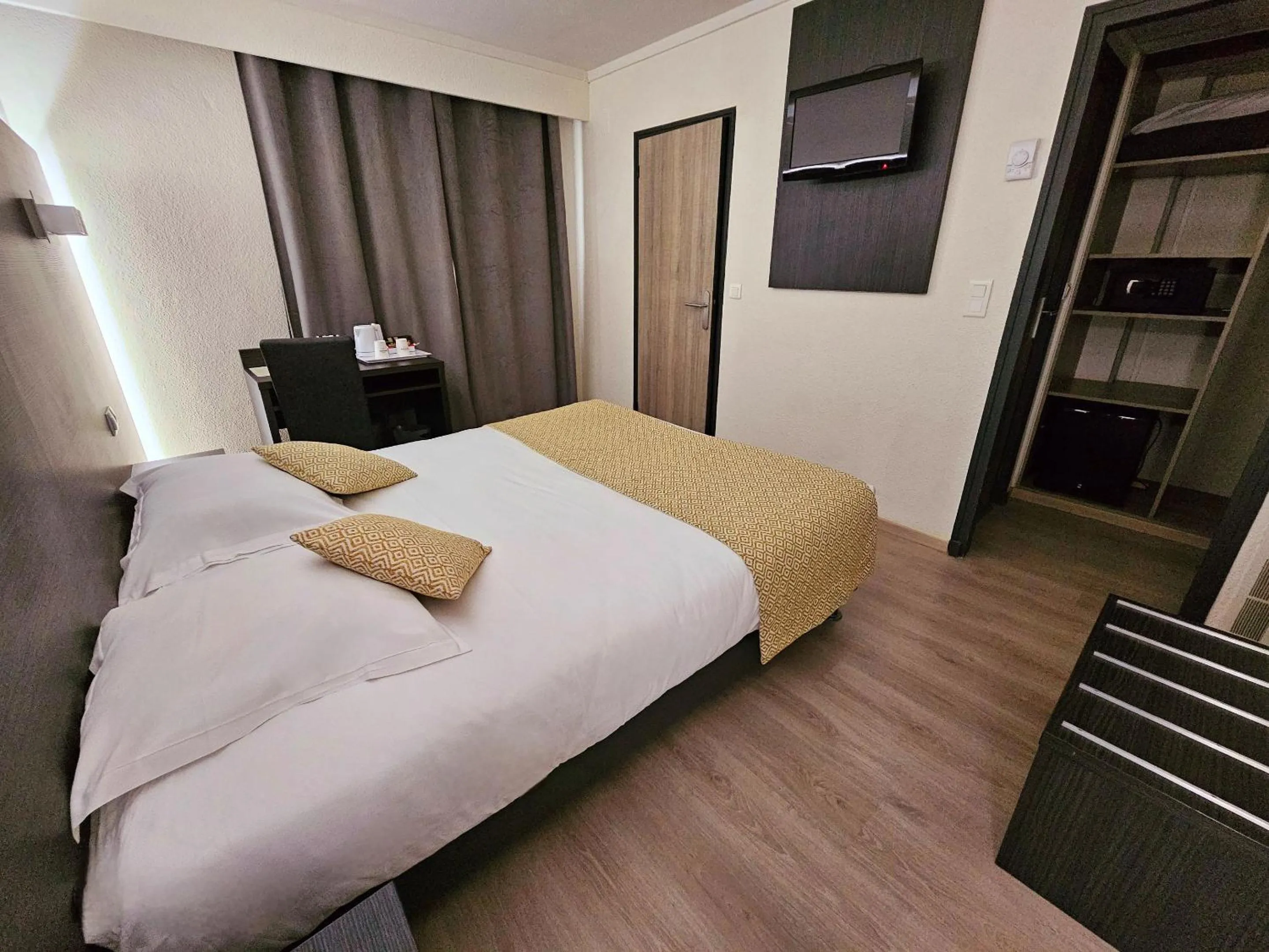 Bedroom, Bed in Le Cheval Blanc