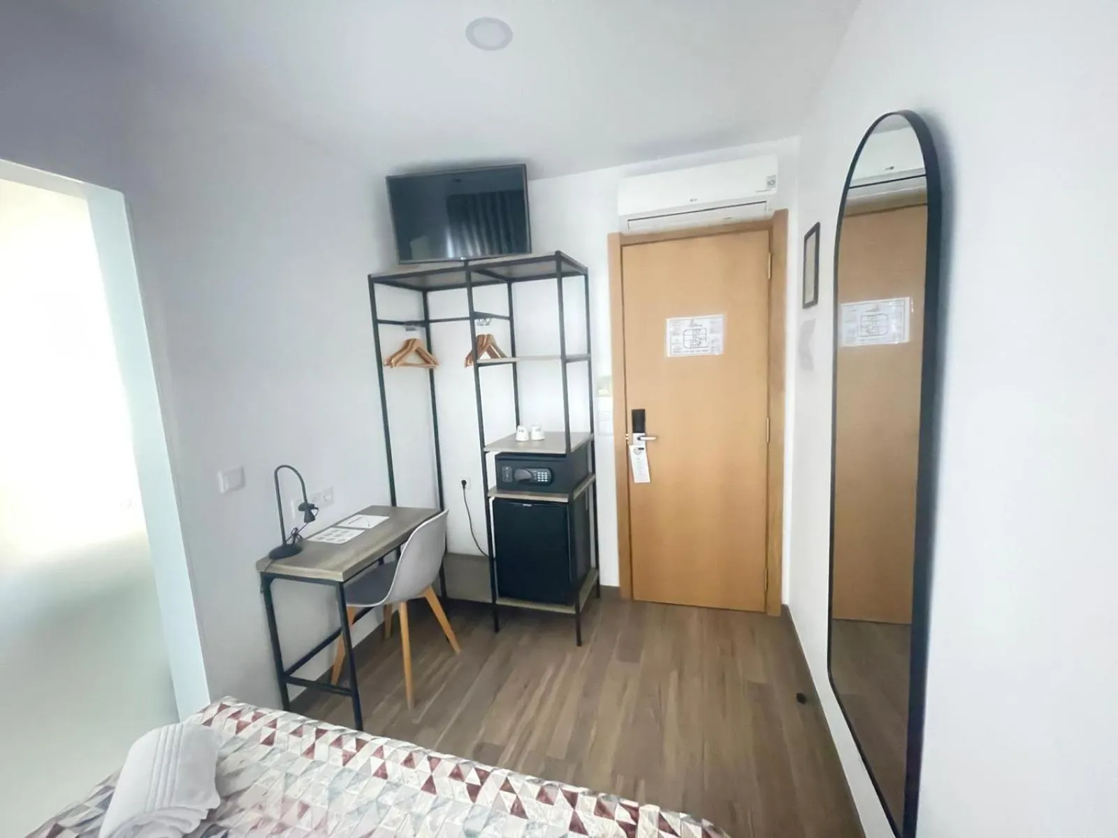 Bed in Hotel Flamingo