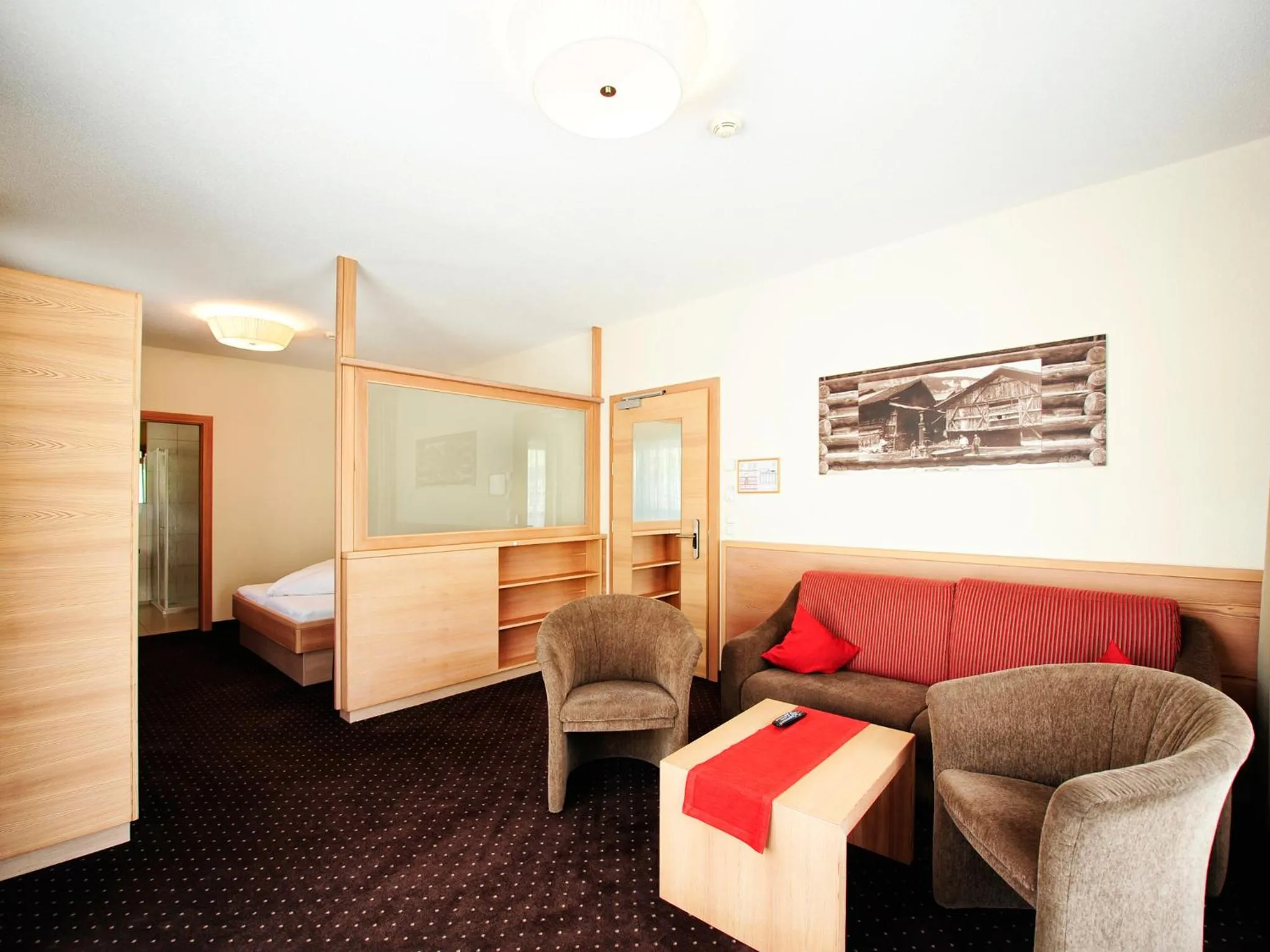 Photo of the whole room, Bed in Hotel Röck Garni