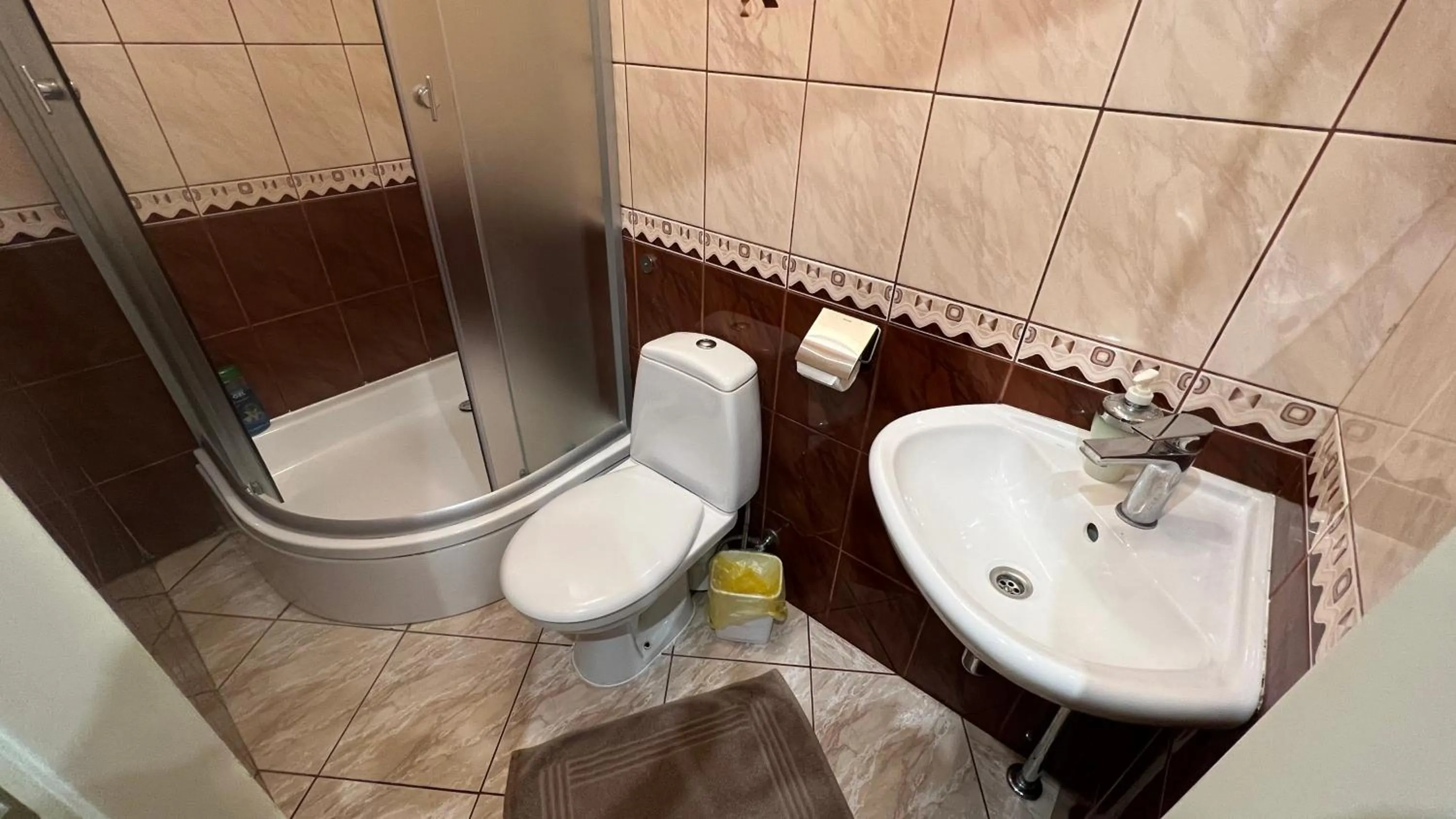 Shower in ApartHotel Riga