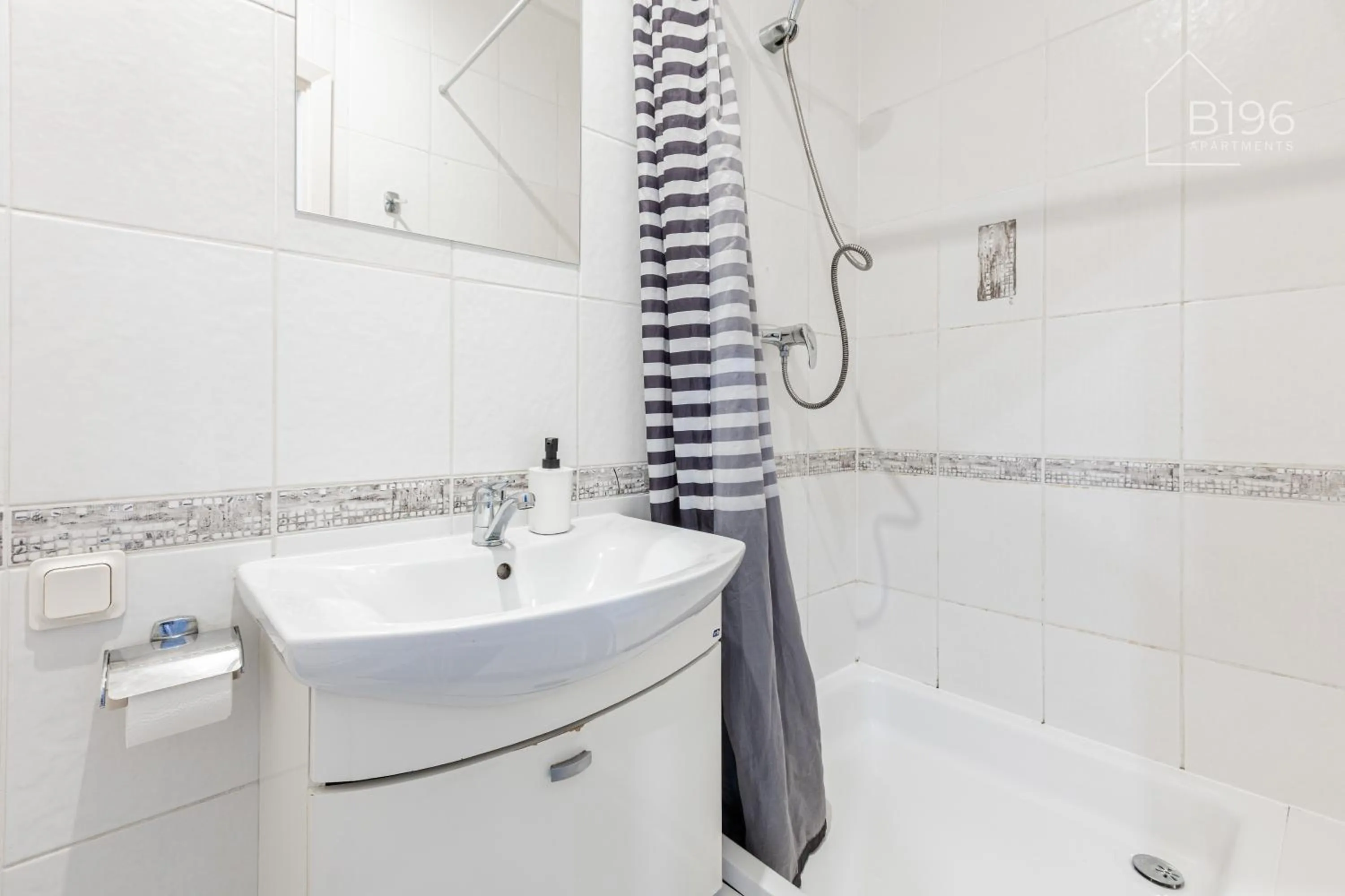 Shower in ApartHotel Riga