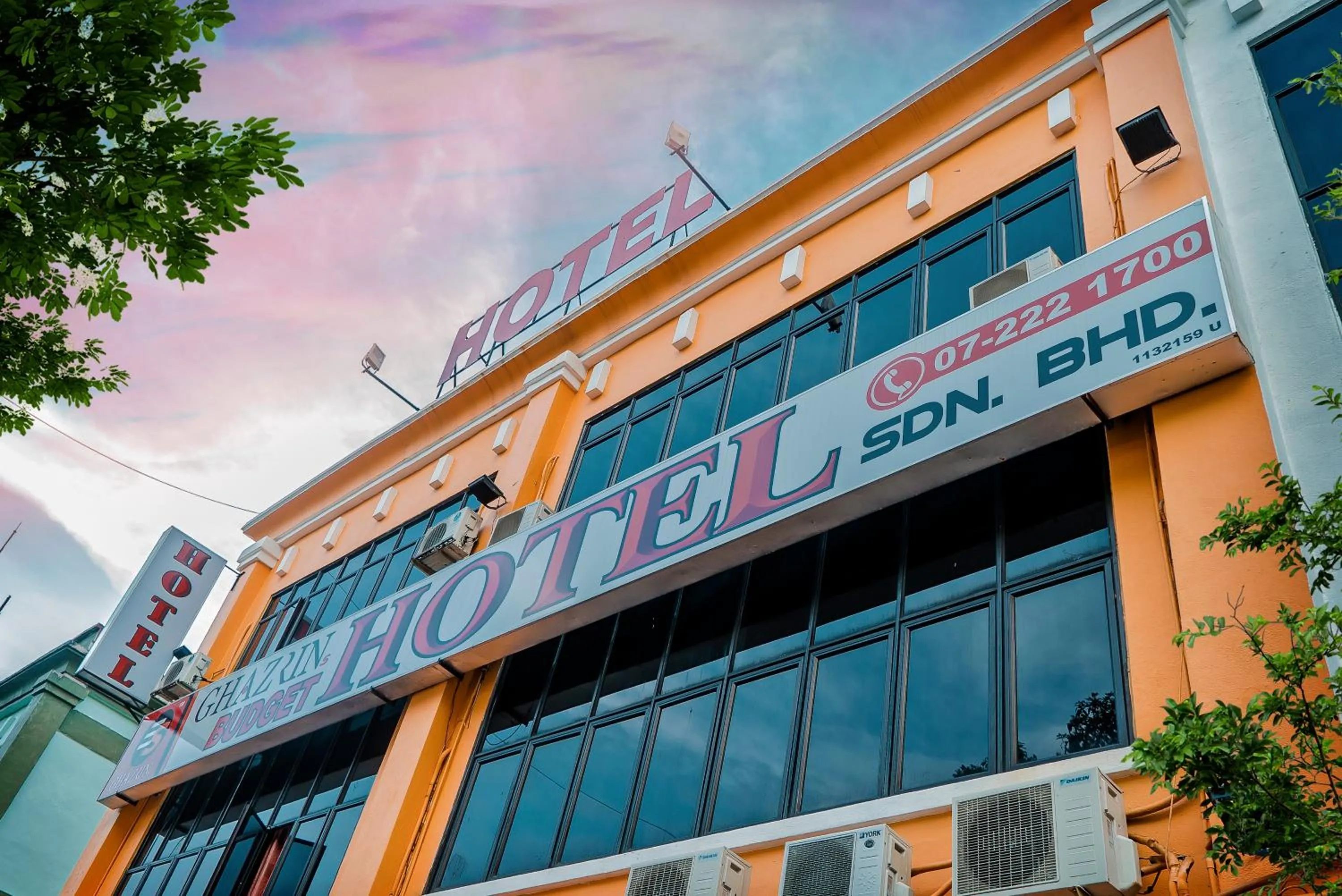 Ghazrin's Garuda Hotel