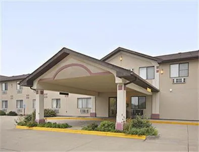 Super 8 by Wyndham Knoxville