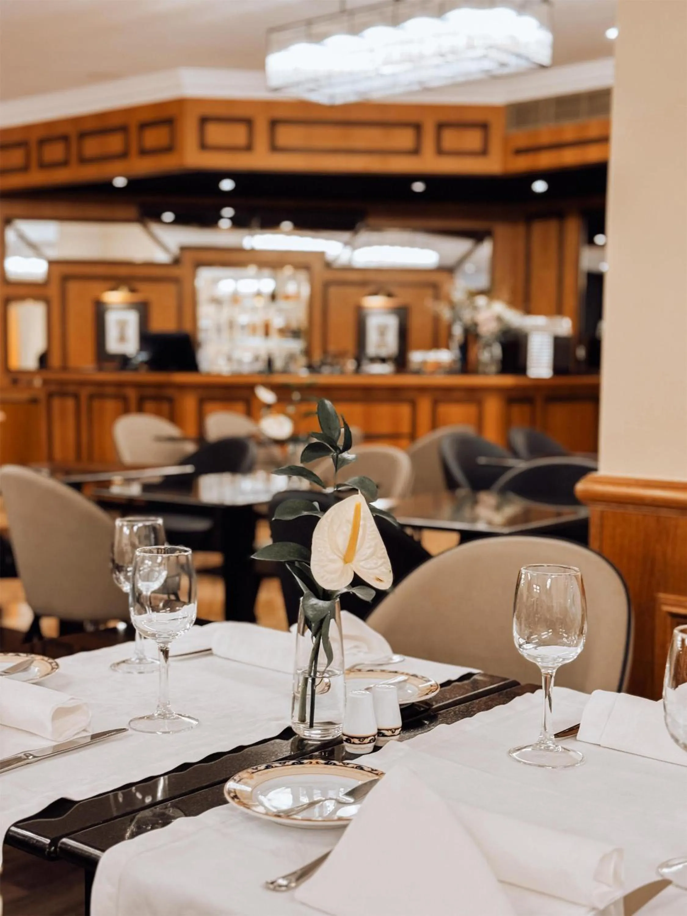 Lounge or bar in Dom Pedro Lisboa Hotel, a member of Radisson Individuals