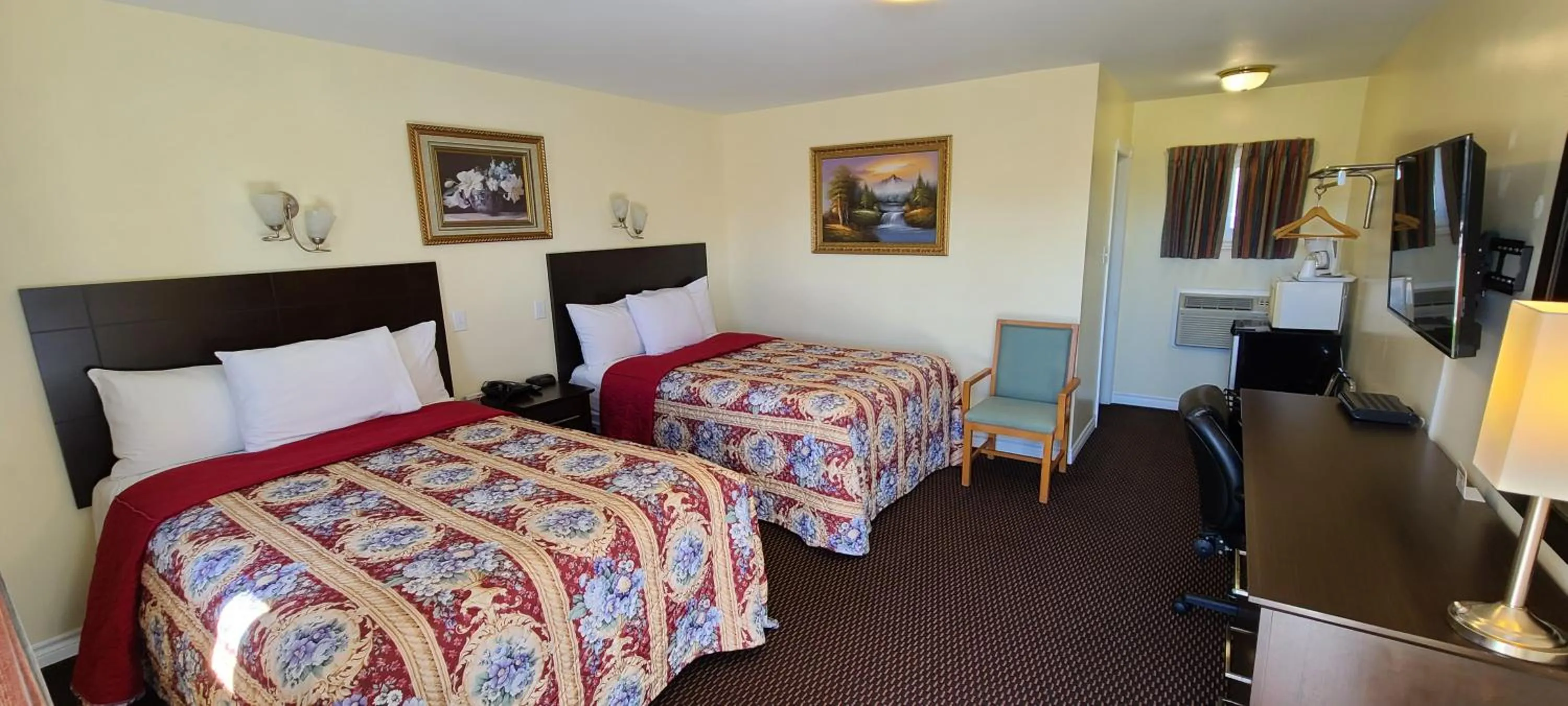 Bedroom, Bed in Fox Motor Inn