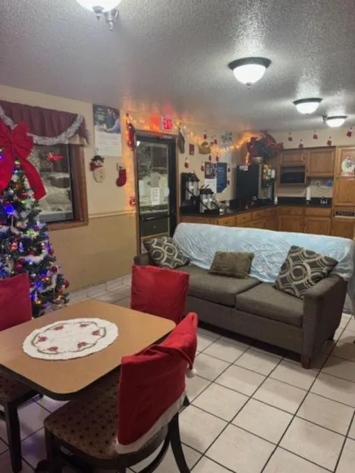 Super 8 by Wyndham Christiansburg/Blacksburg Area