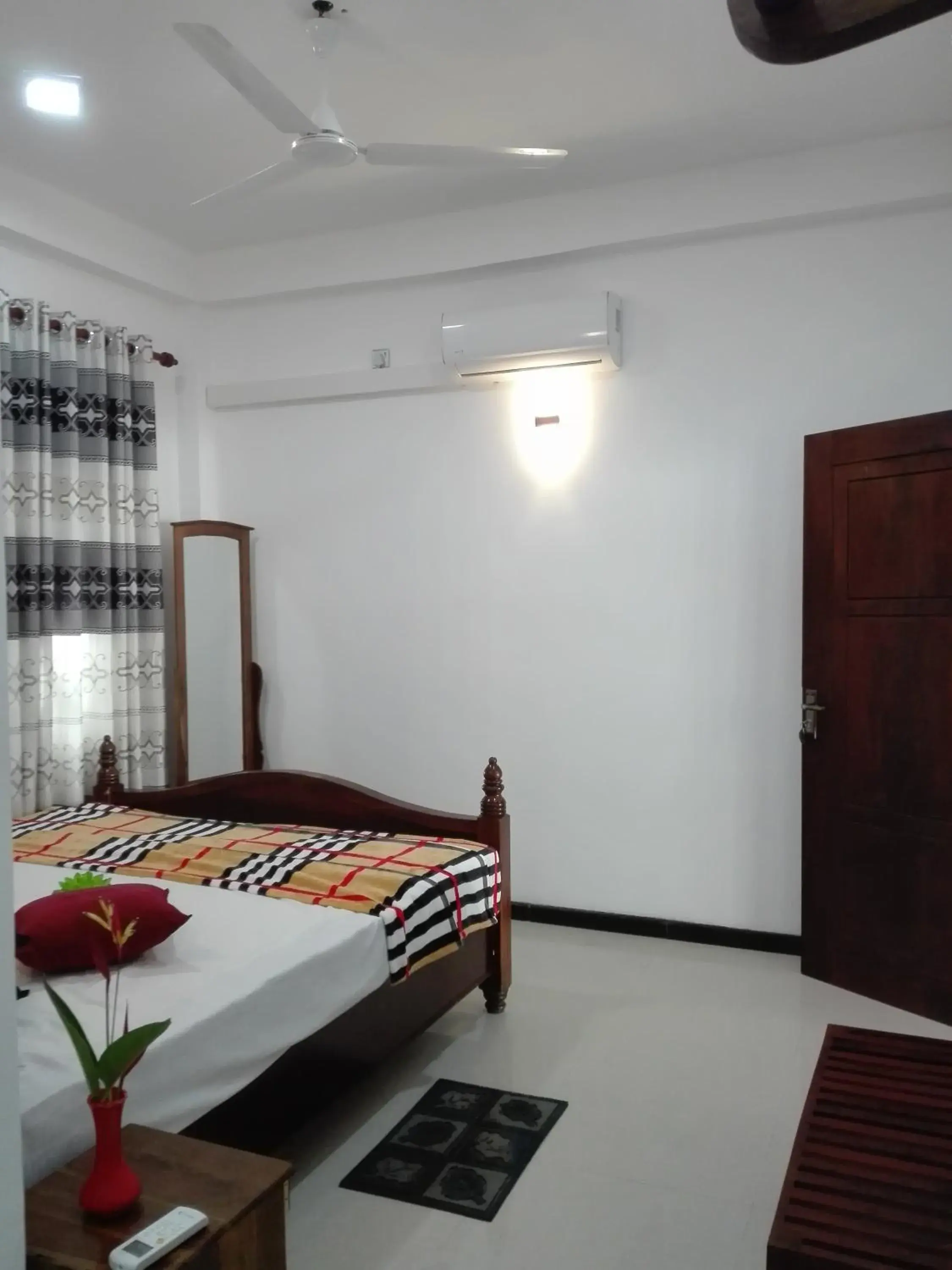 Deluxe Double Room (2 Adults + 1 Child) - single occupancy in Neo Grand Villa Deluxe Double Room (2 Adults + 1 Child) - single occupancy in Neo Grand Villa