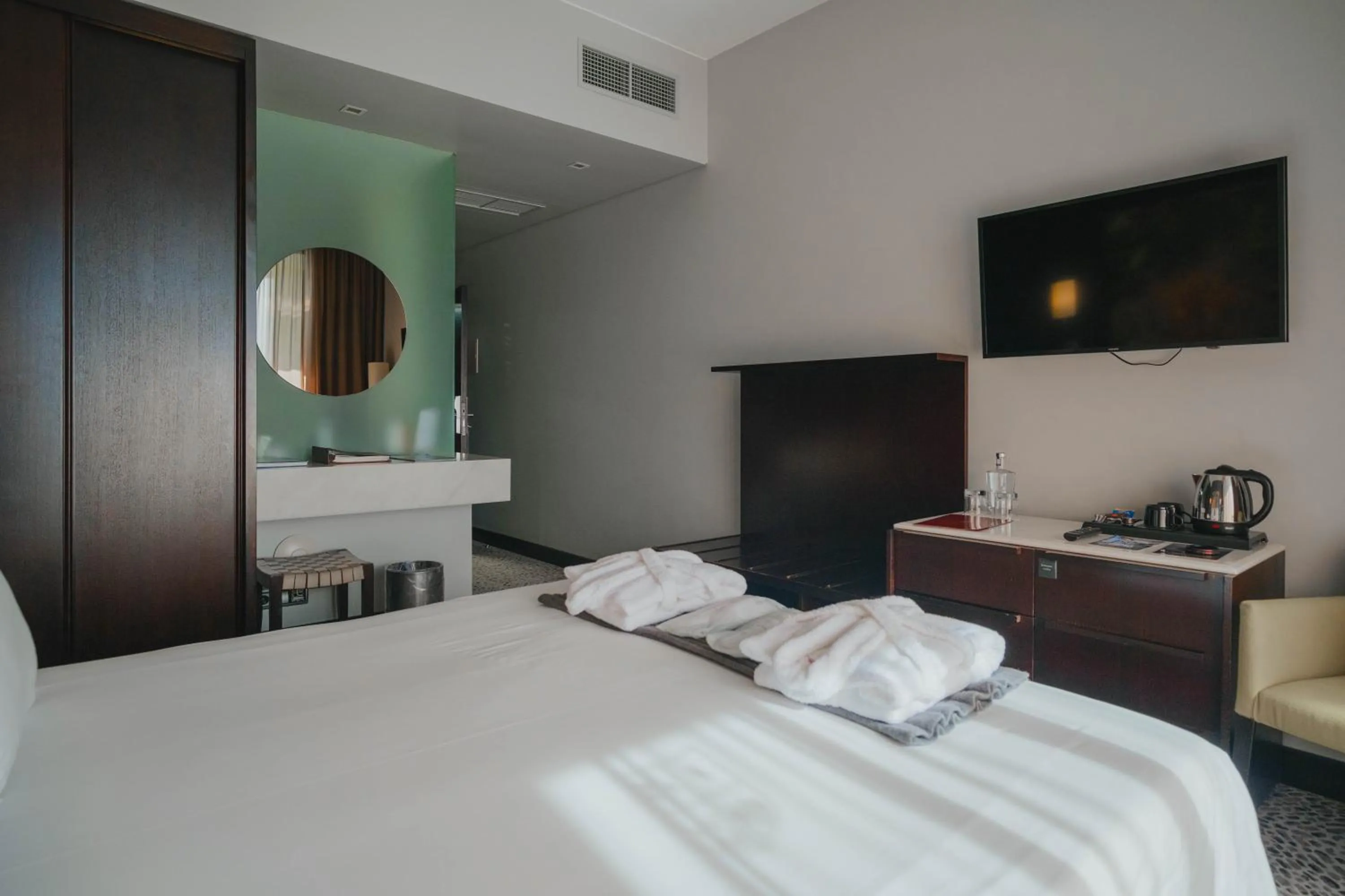 Bedroom, Bed in Quinta Mirabela - Design Hotel