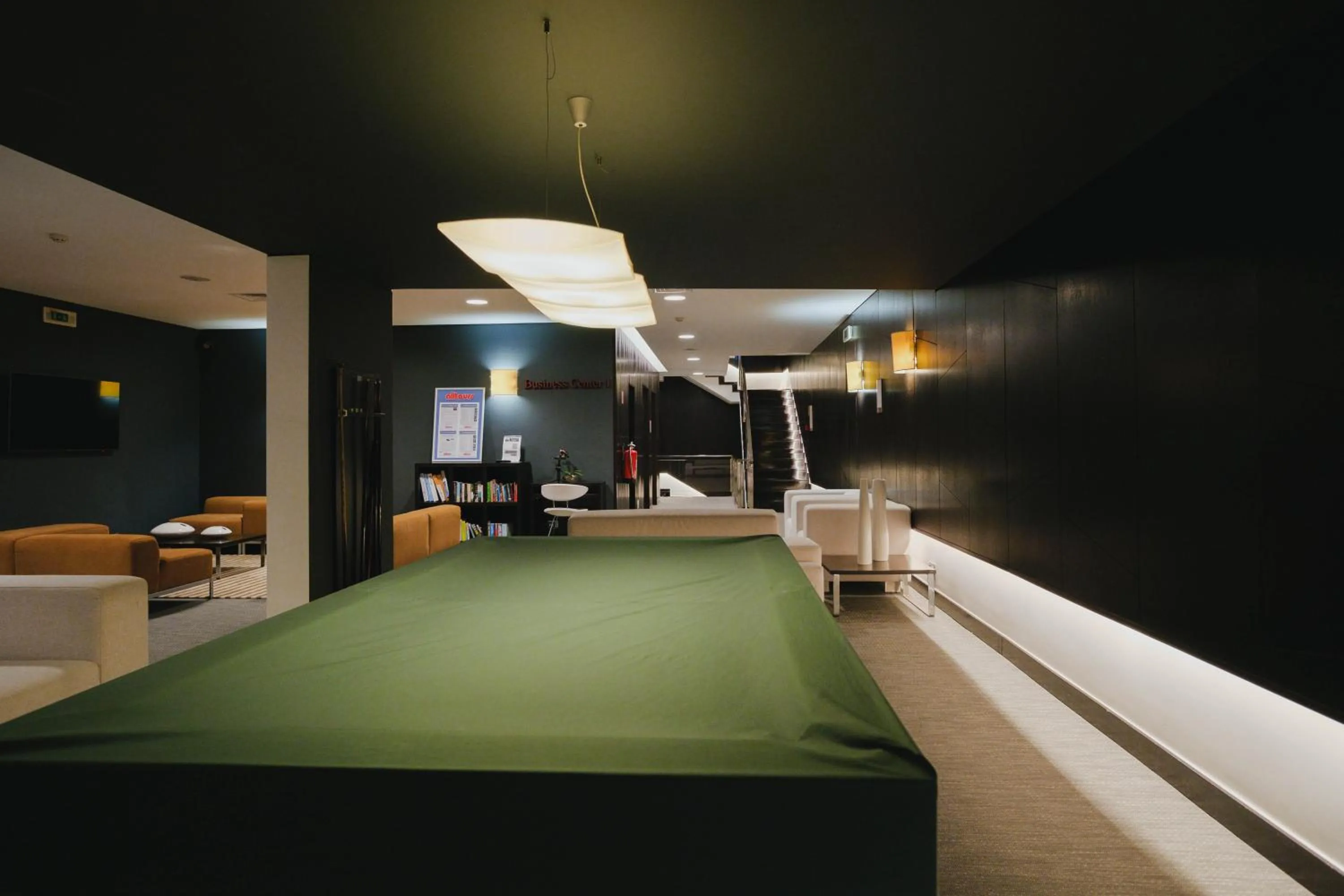 Billiard in Quinta Mirabela - Design Hotel