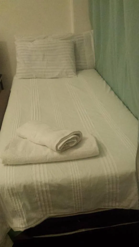 Bed in Casa De Amor Rosebank