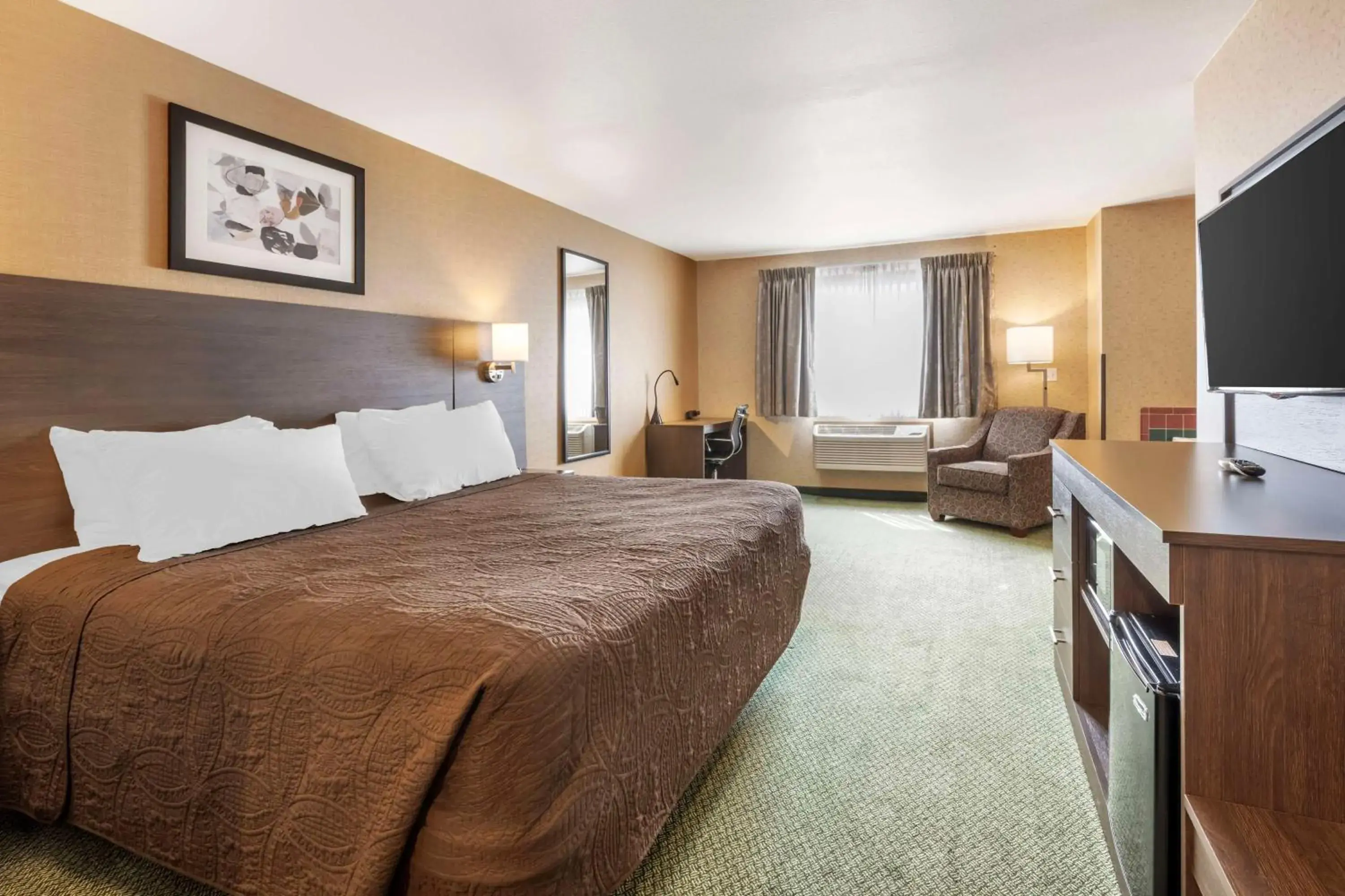 Bedroom, Bed in SureStay Plus by Best Western Enterprise Bedroom, Bed in SureStay Plus by Best Western Enterprise