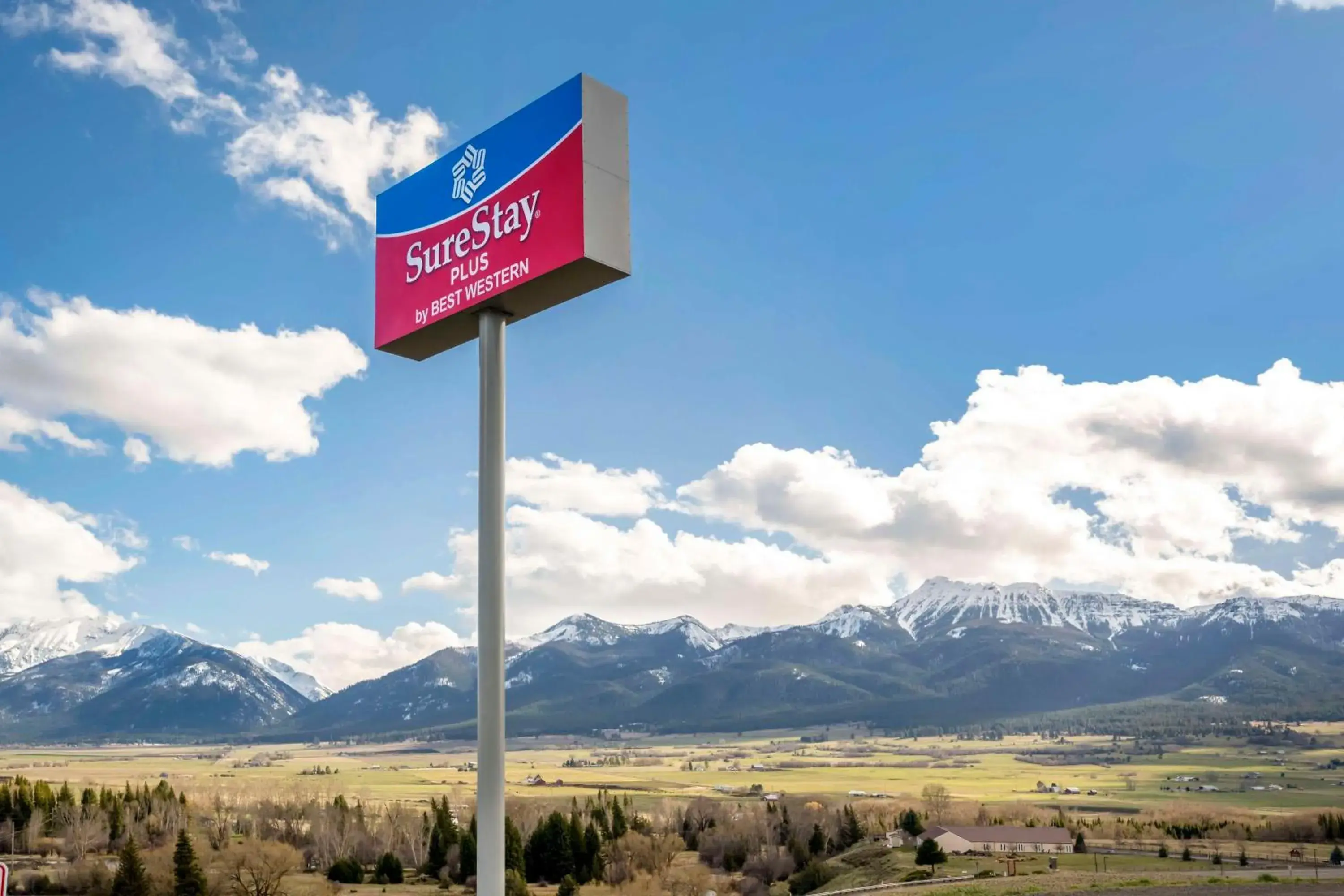 Property building in SureStay Plus by Best Western Enterprise Property building in SureStay Plus by Best Western Enterprise