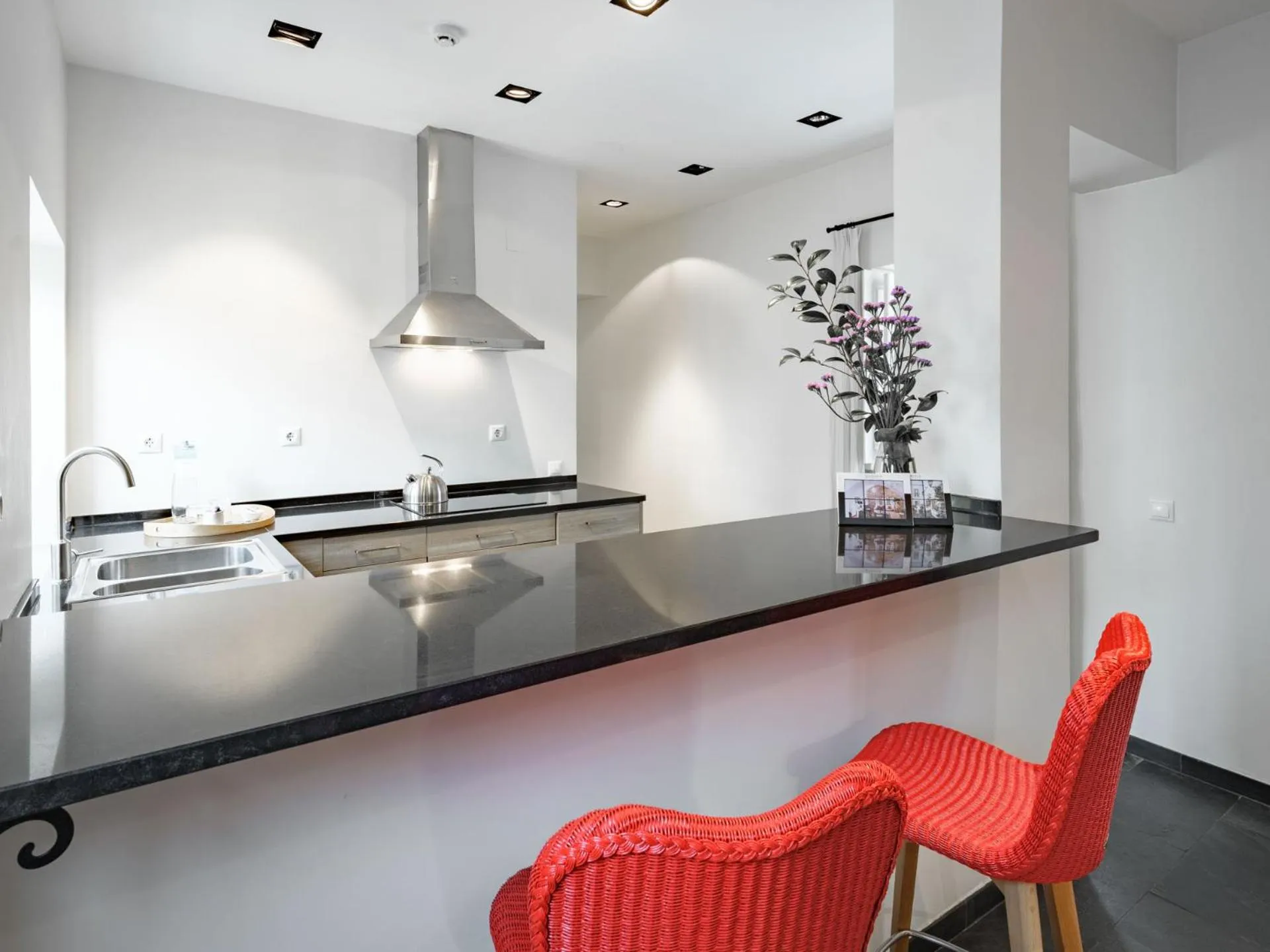 Kitchen or kitchenette in ADC - Albergaria Do Calvário - by Unlock Hotels