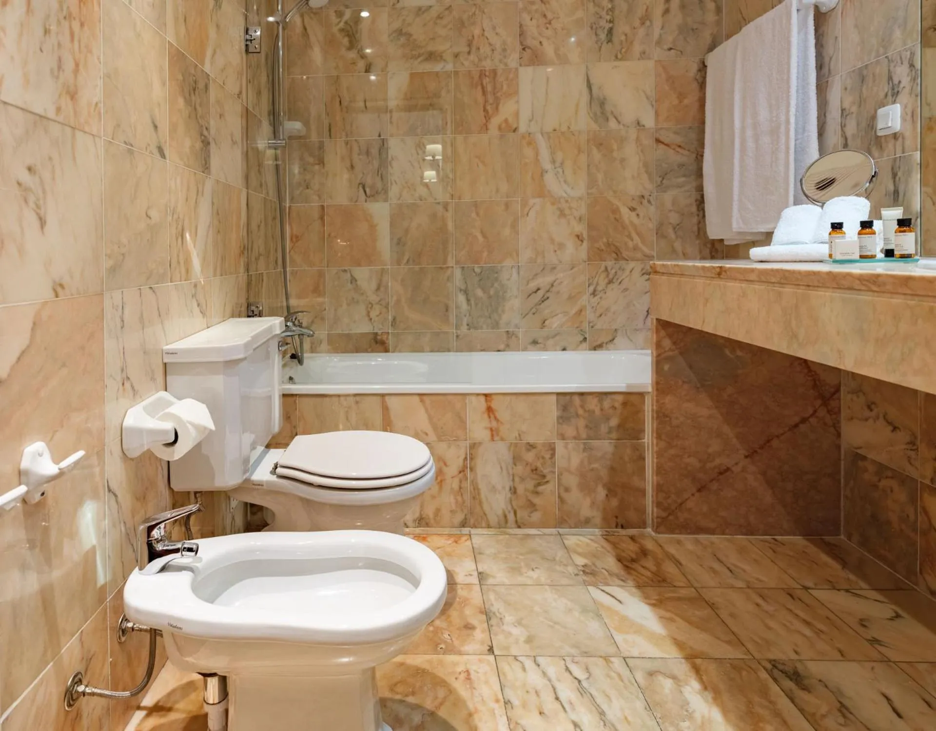 Bathroom in ADC - Albergaria Do Calvário - by Unlock Hotels