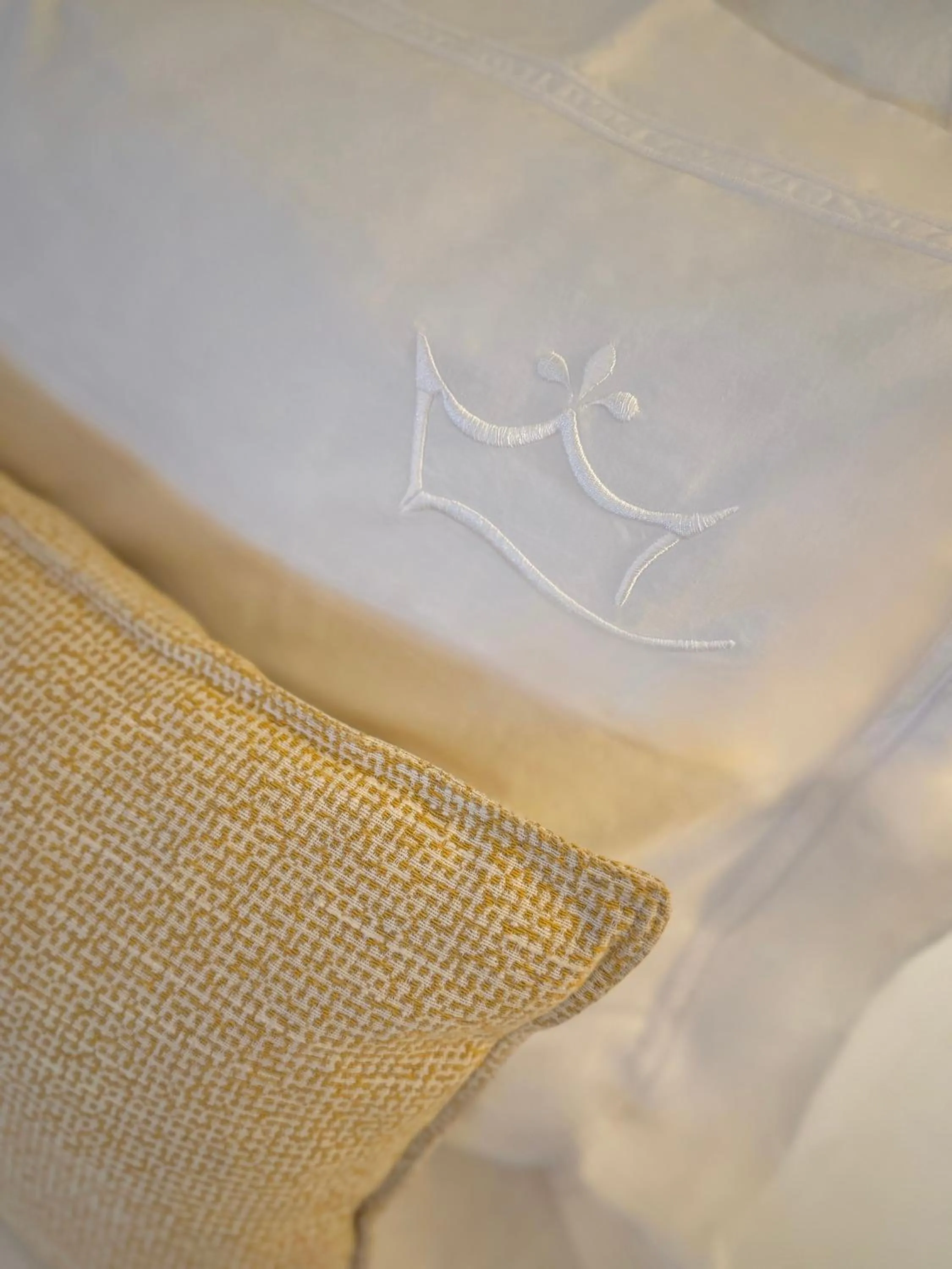 Bed in Hotel de Charme Quinta do Pinheiro