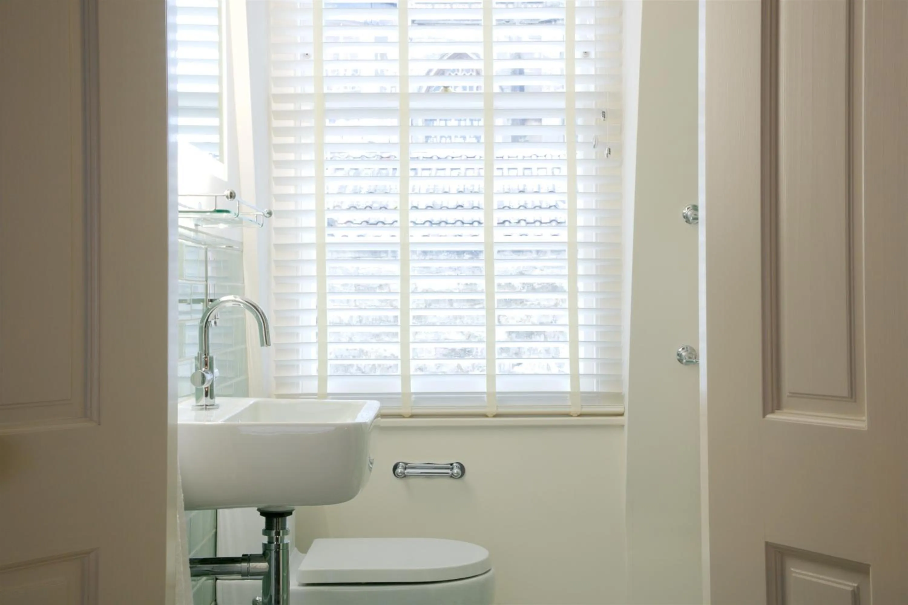 Property building in Eight