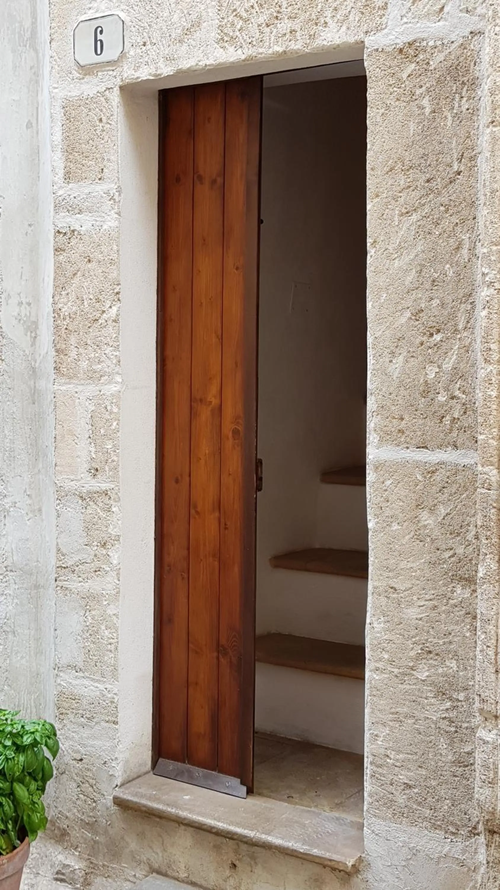 Facade/entrance in B&B La Sinagoga