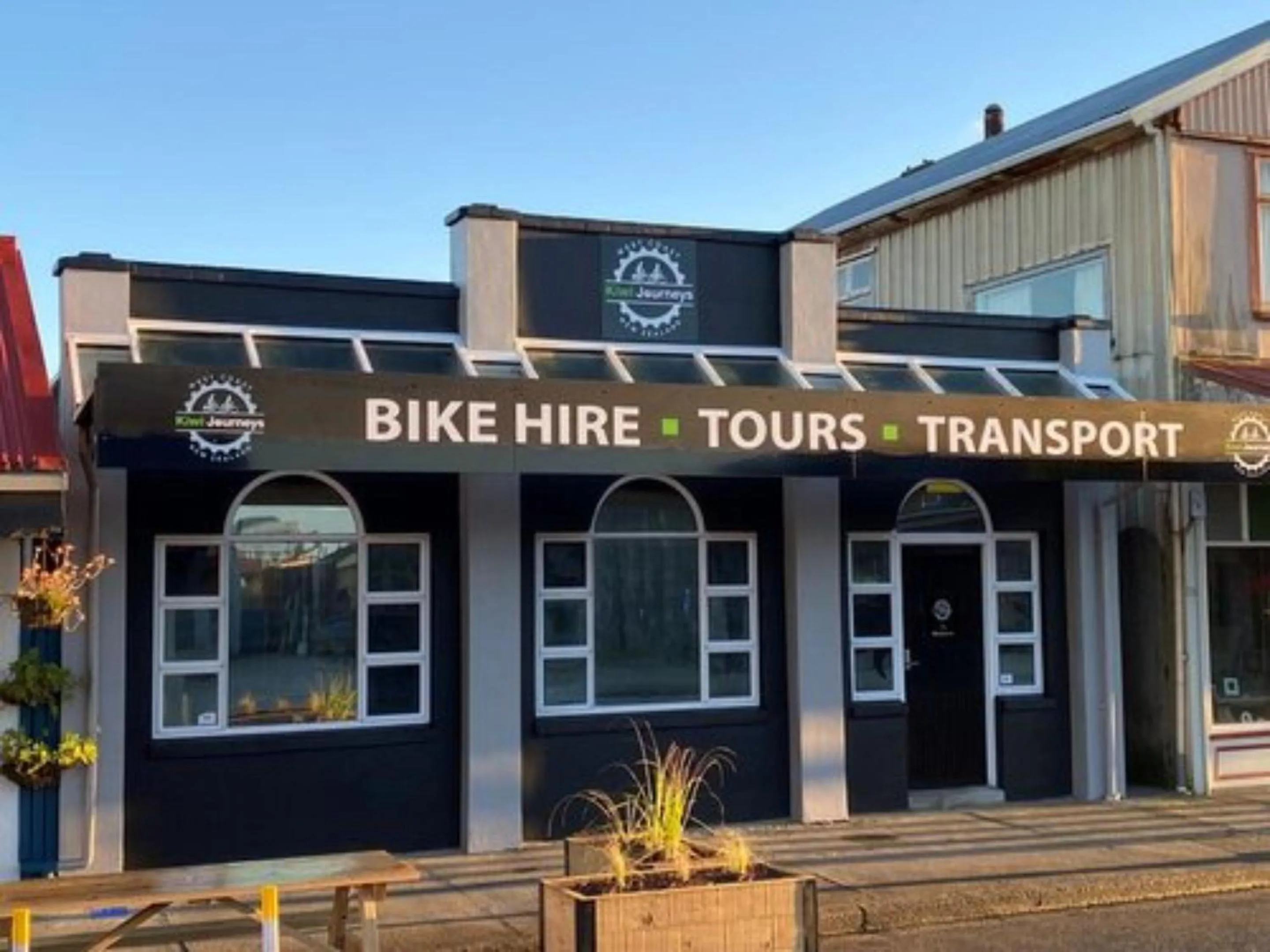Cycling in Greymouth Kiwi Holiday Park & Motels