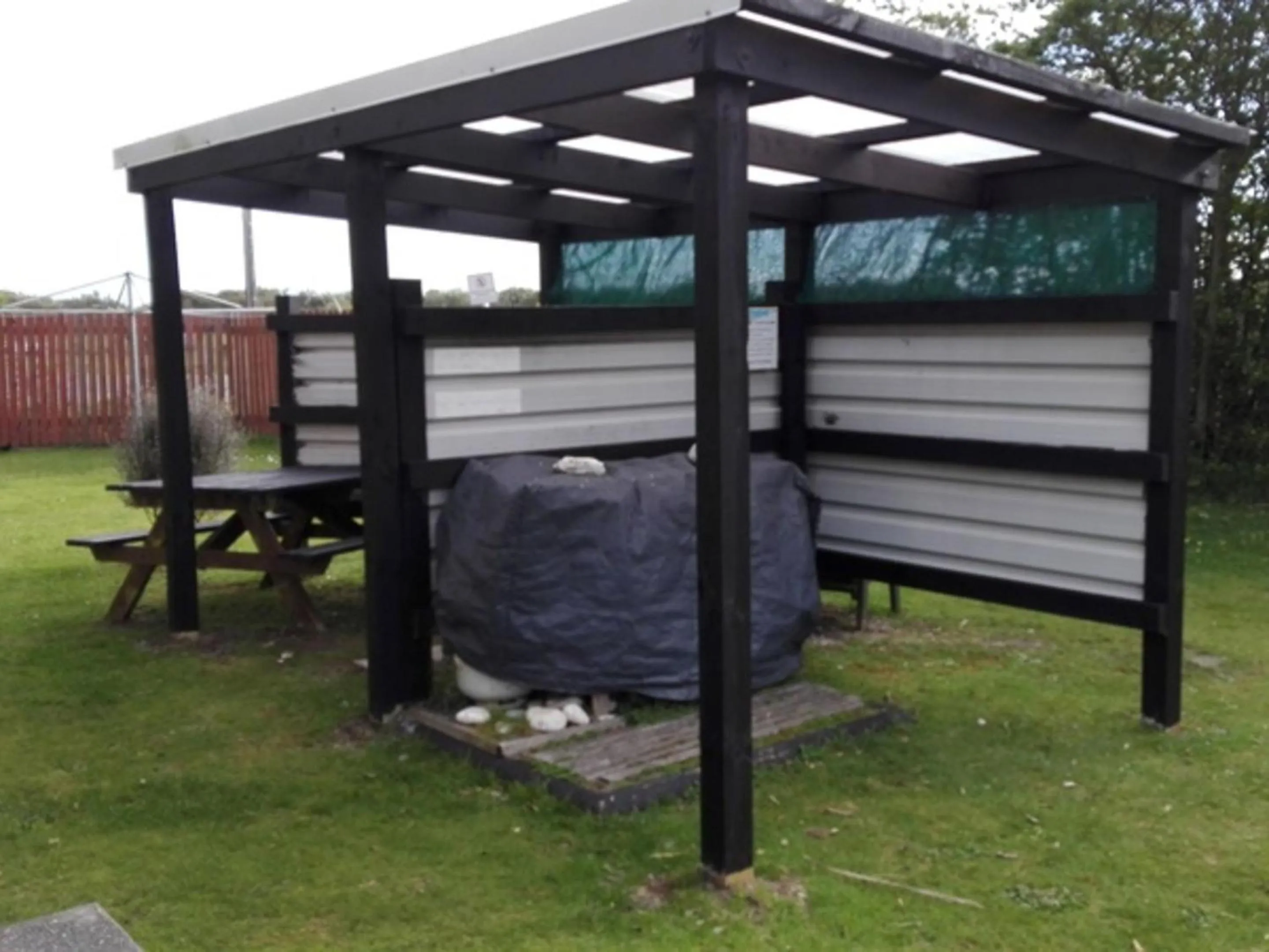 BBQ facilities in Greymouth Kiwi Holiday Park & Motels