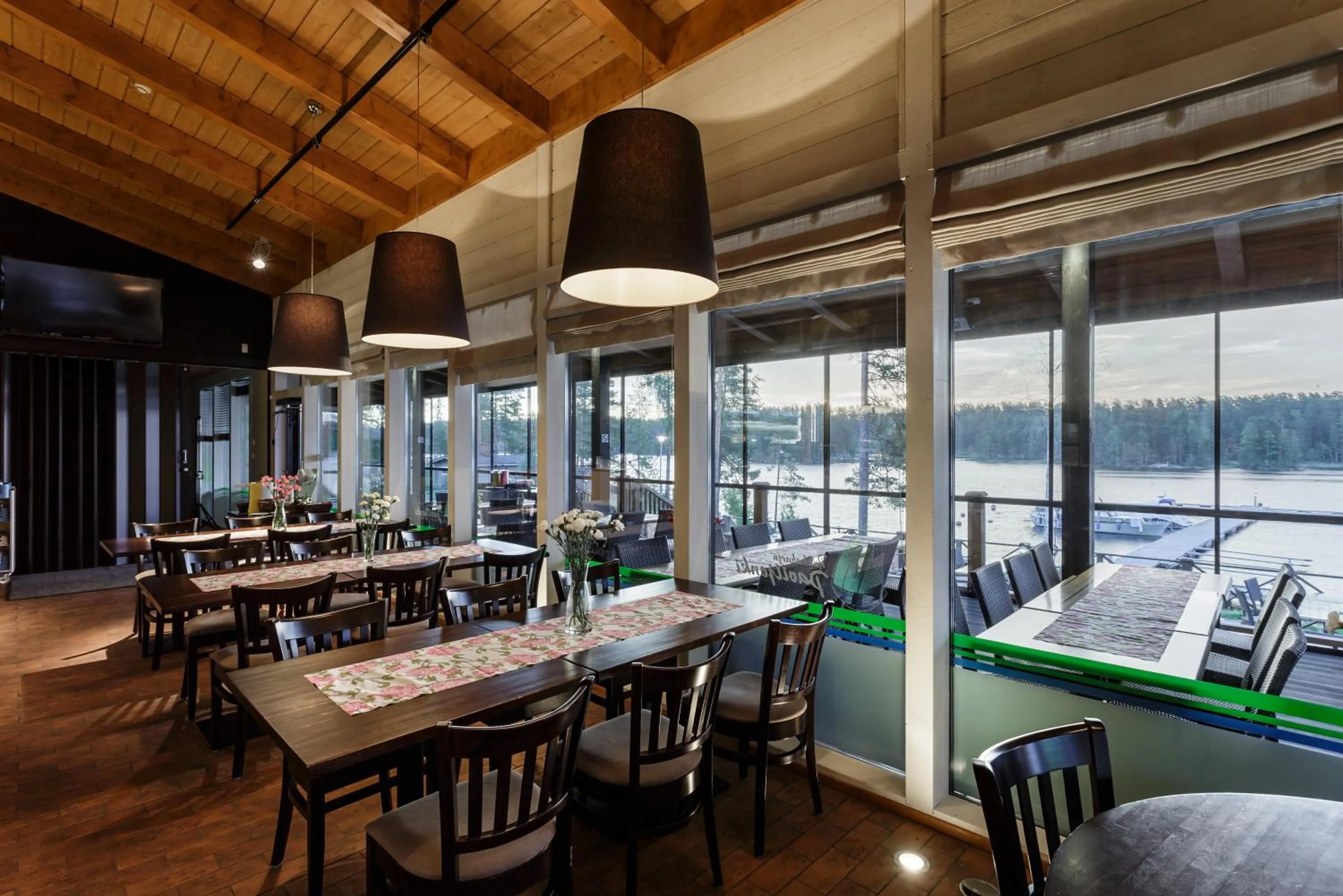 Restaurant/places to eat in Punkaharju Resort