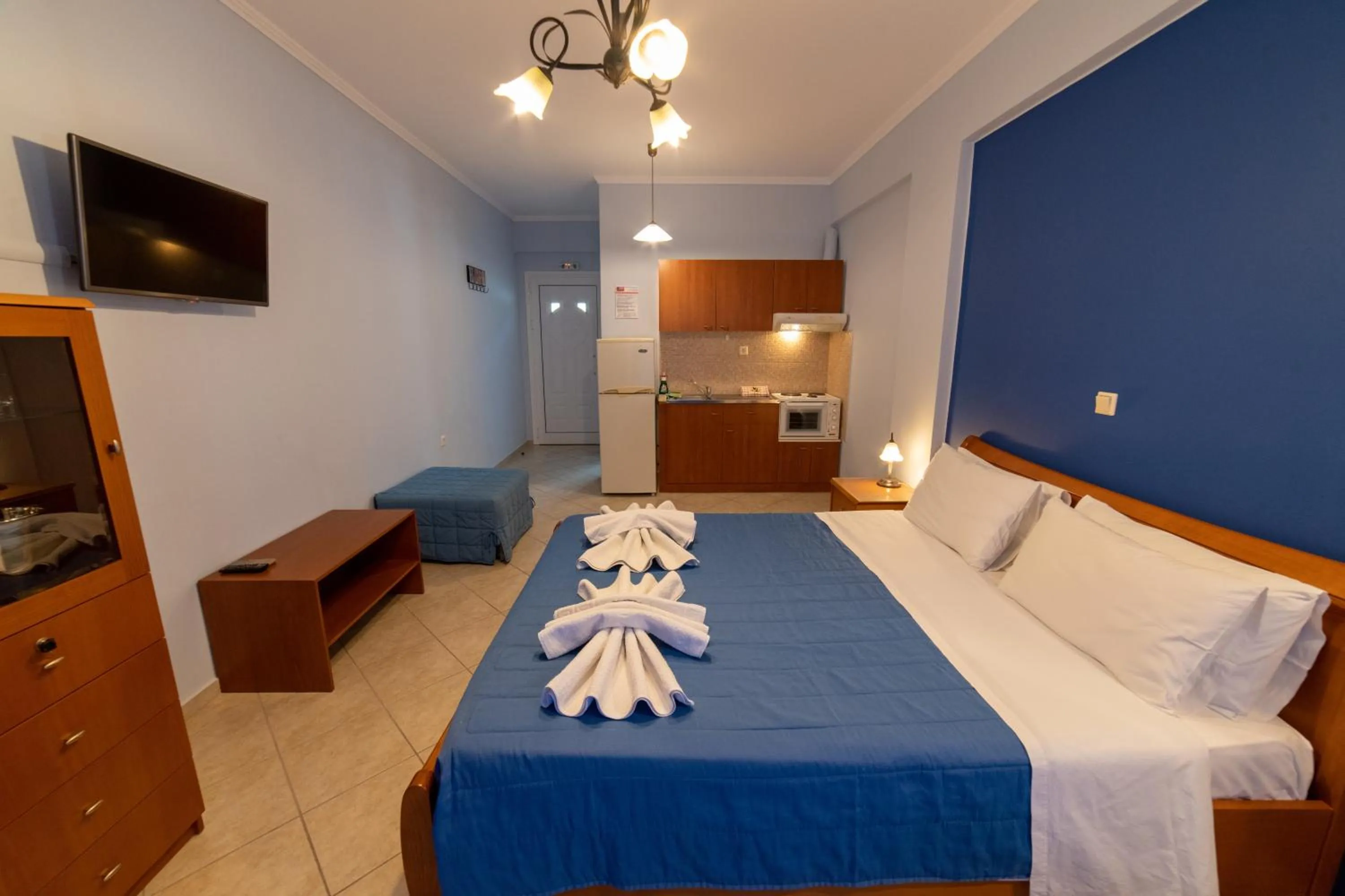 Bed in Studio Konstantinos