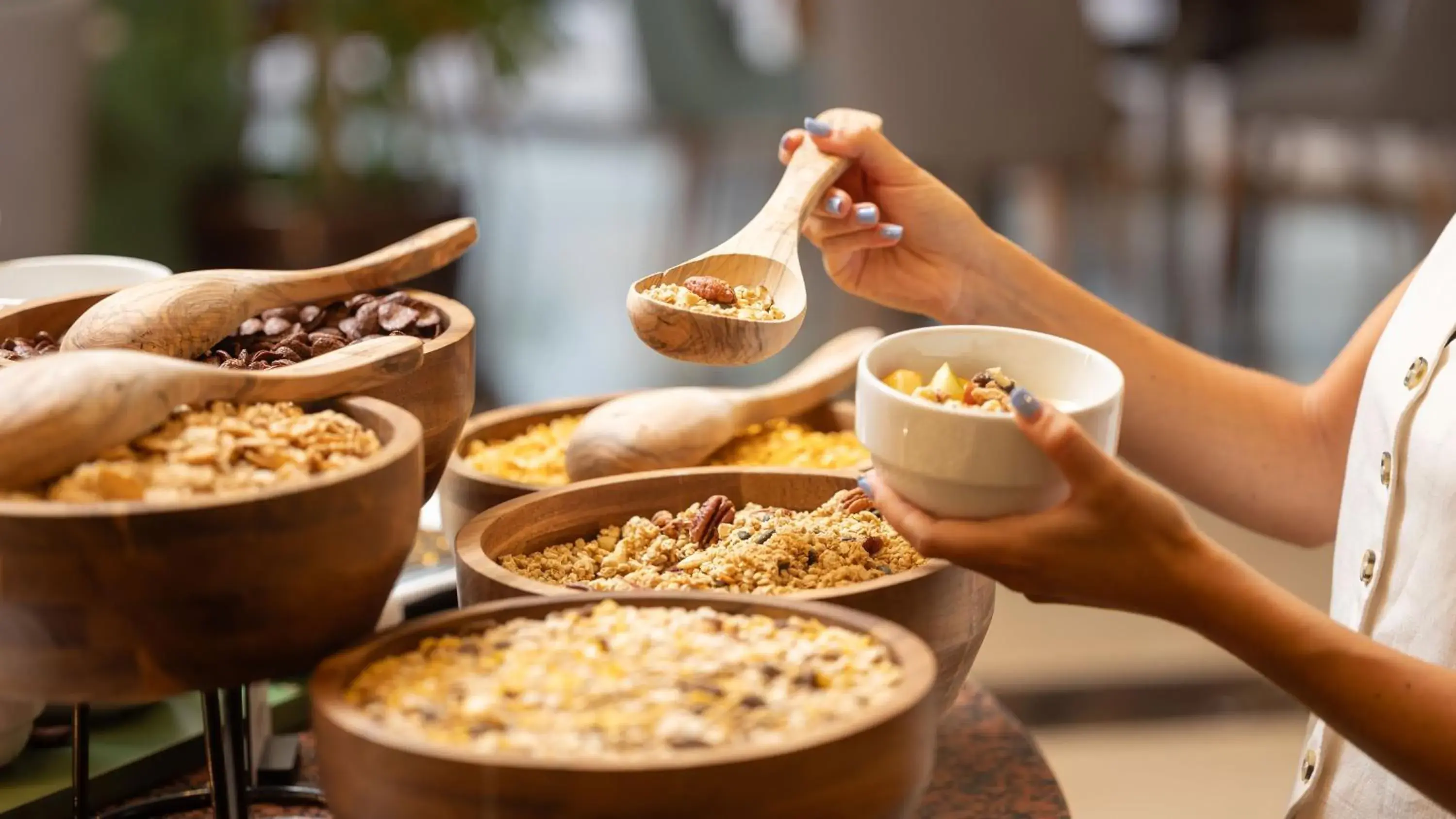 Restaurant/places to eat in Holiday Inn Algarve Albufeira by IHG Restaurant/places to eat in Holiday Inn Algarve Albufeira by IHG