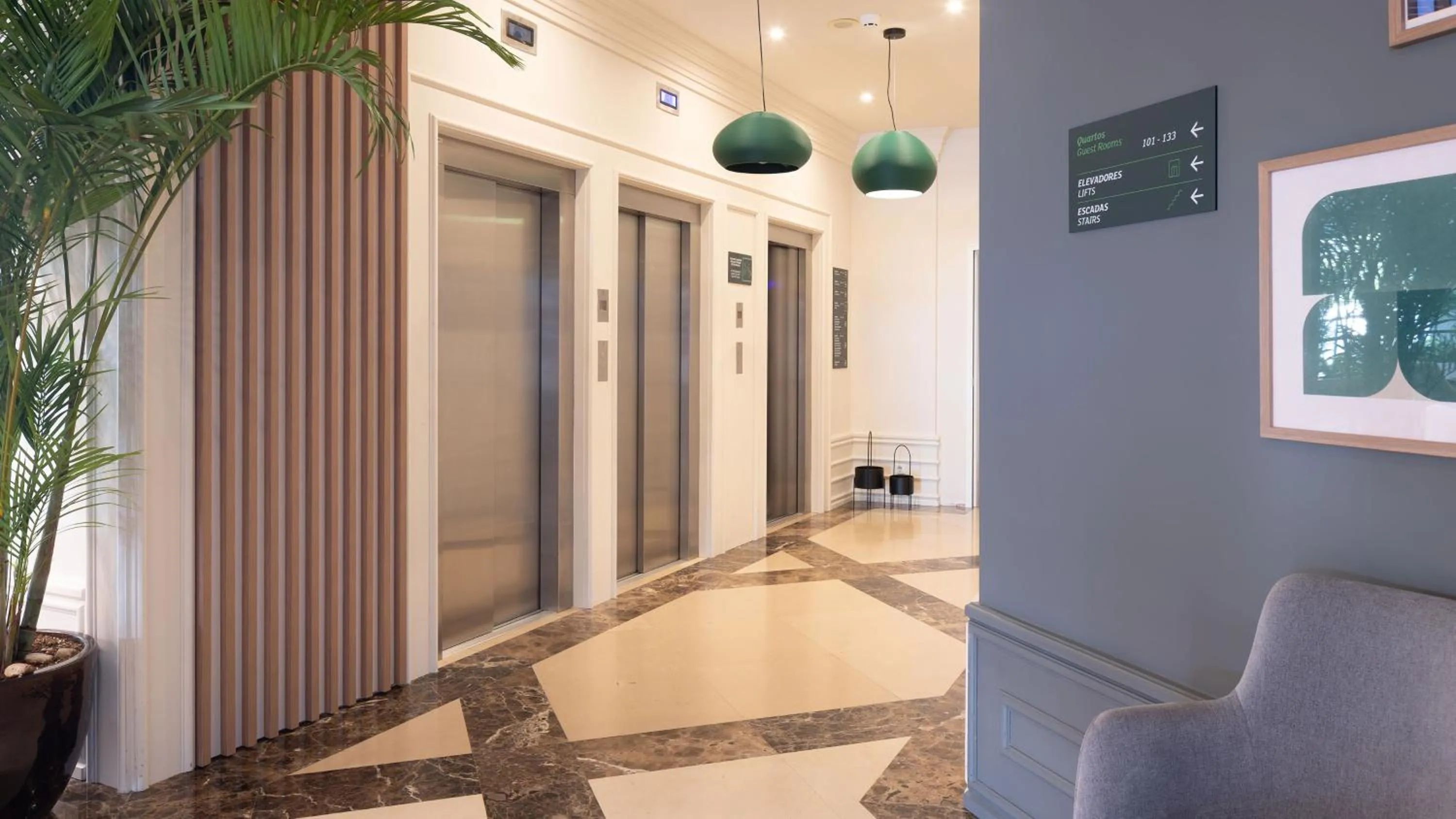Lobby or reception in Holiday Inn Algarve Albufeira by IHG