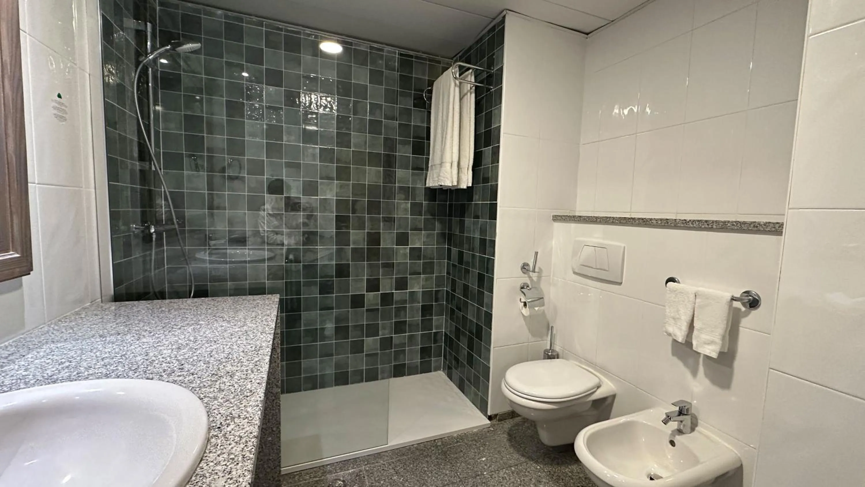 Bathroom in Real Bellavista Hotel & Spa