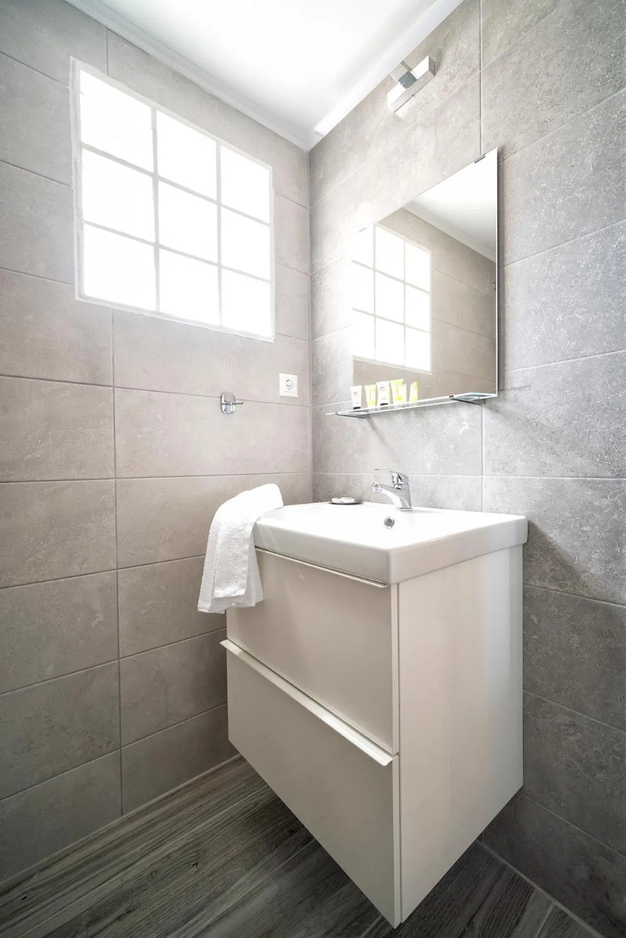 Bathroom in Elia Apartments