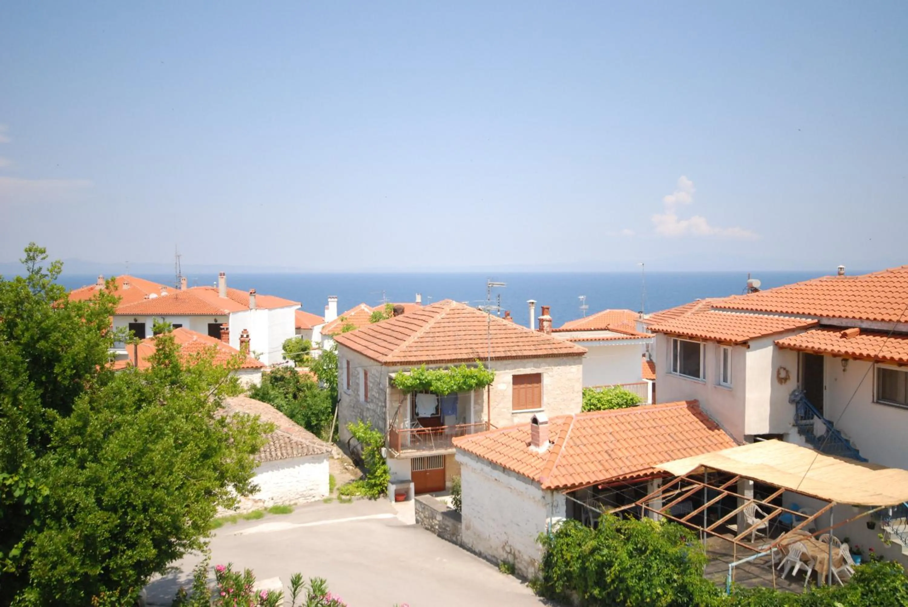 Neighbourhood in Elia Apartments