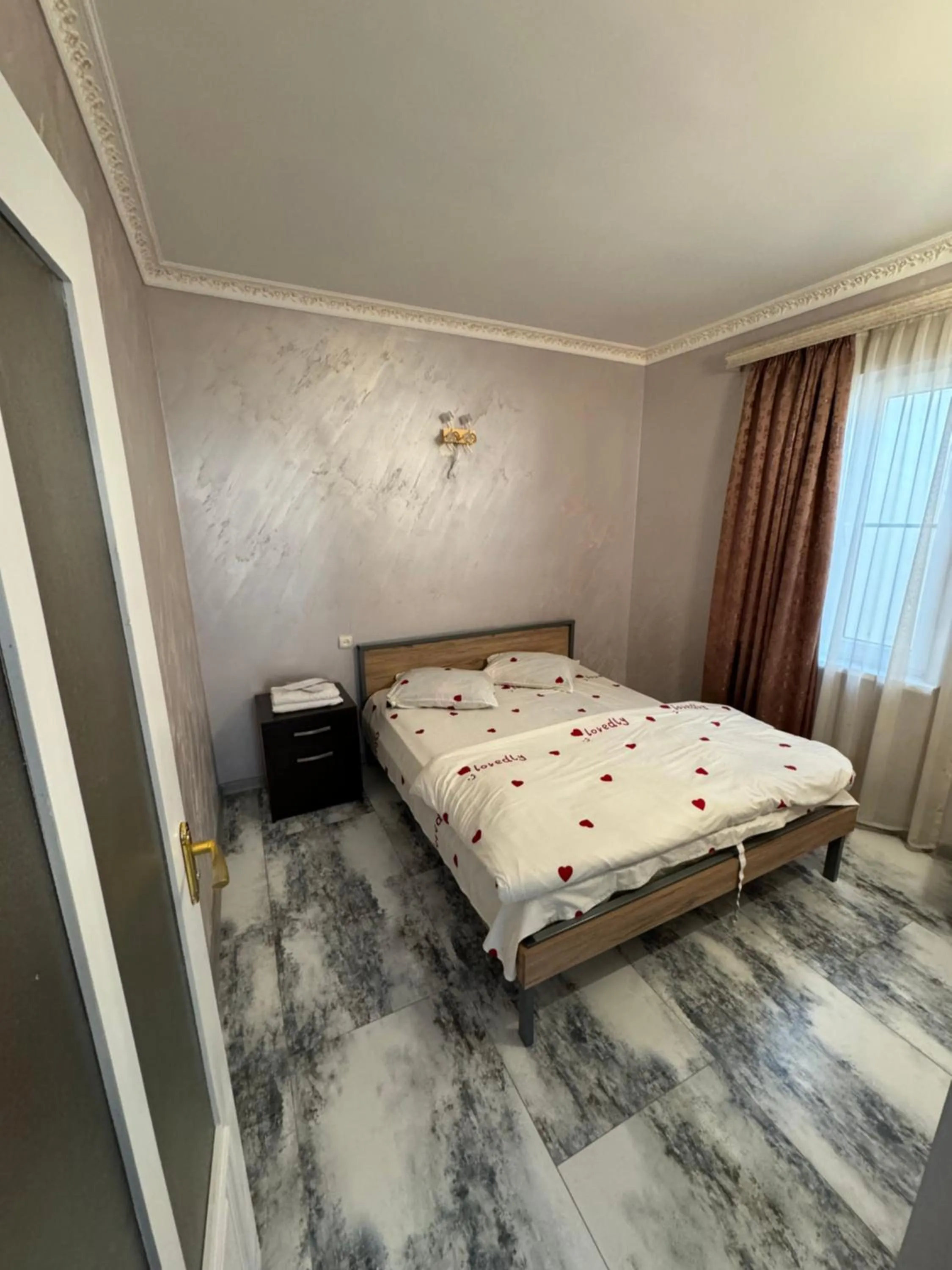 Bed in Urartu Complex