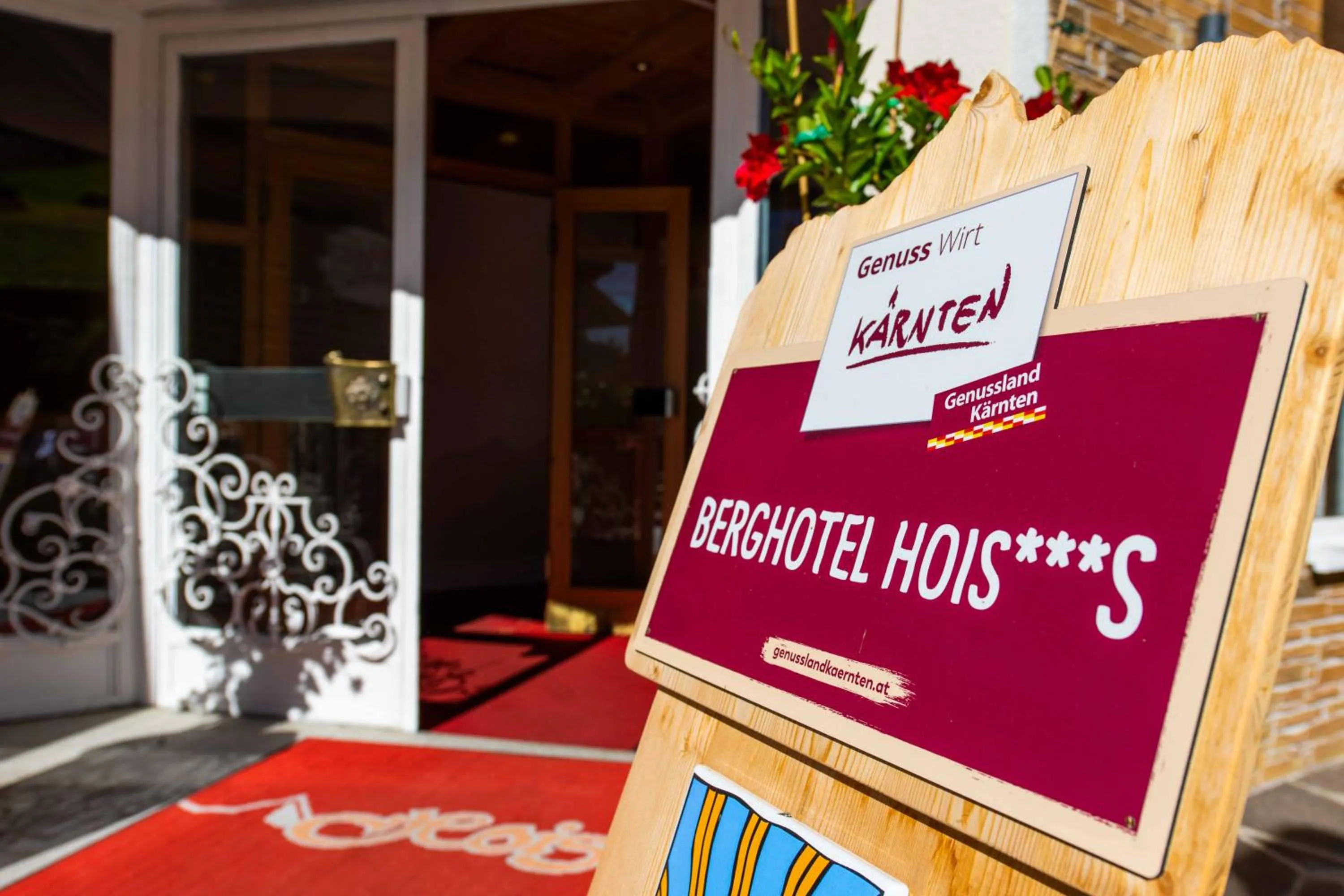 Logo/Certificate/Sign in Berghotel Hois