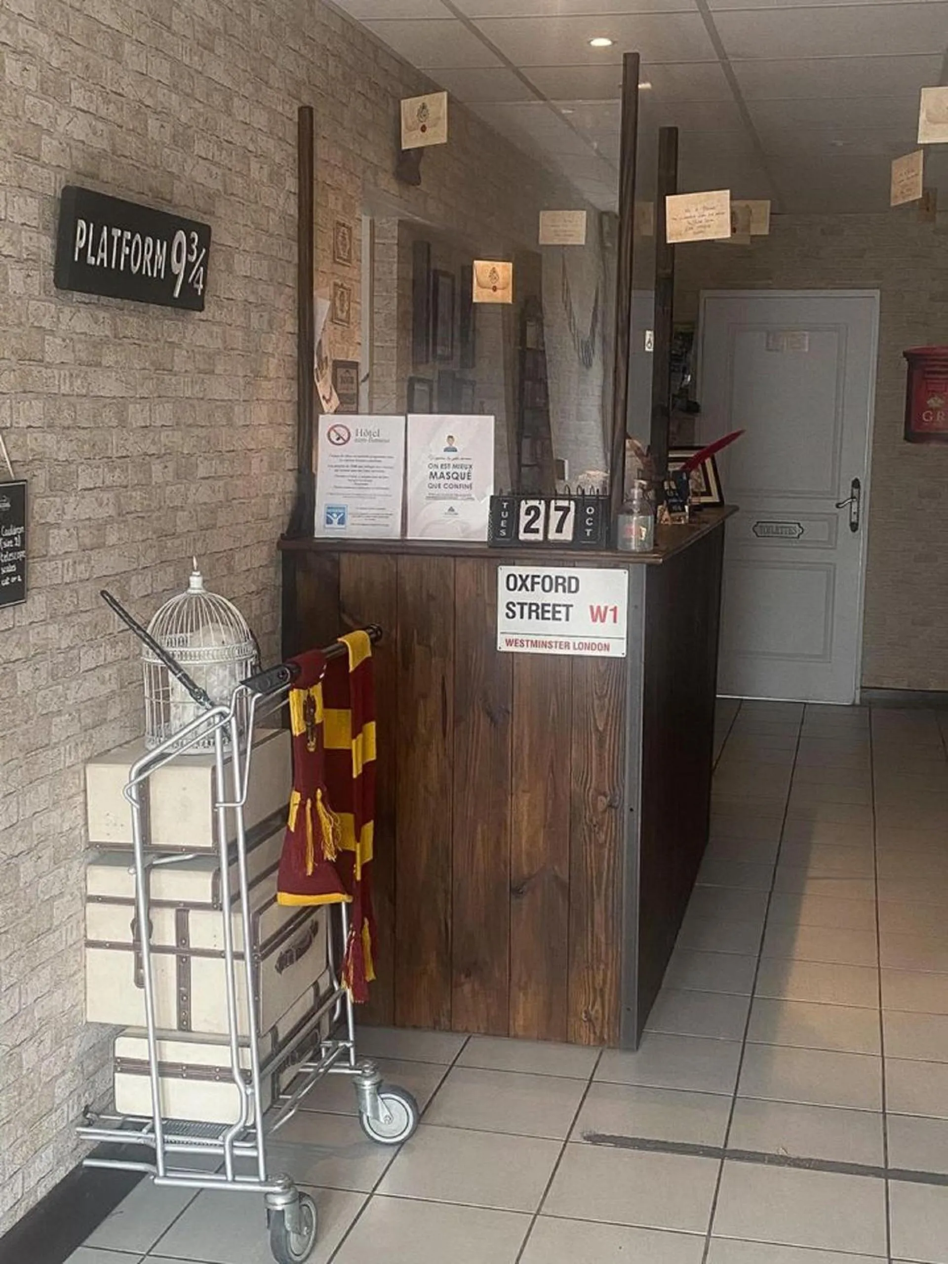 Lobby or reception in The Originals Boutique, Hôtel Lakeside, Biscarrosse , Lac