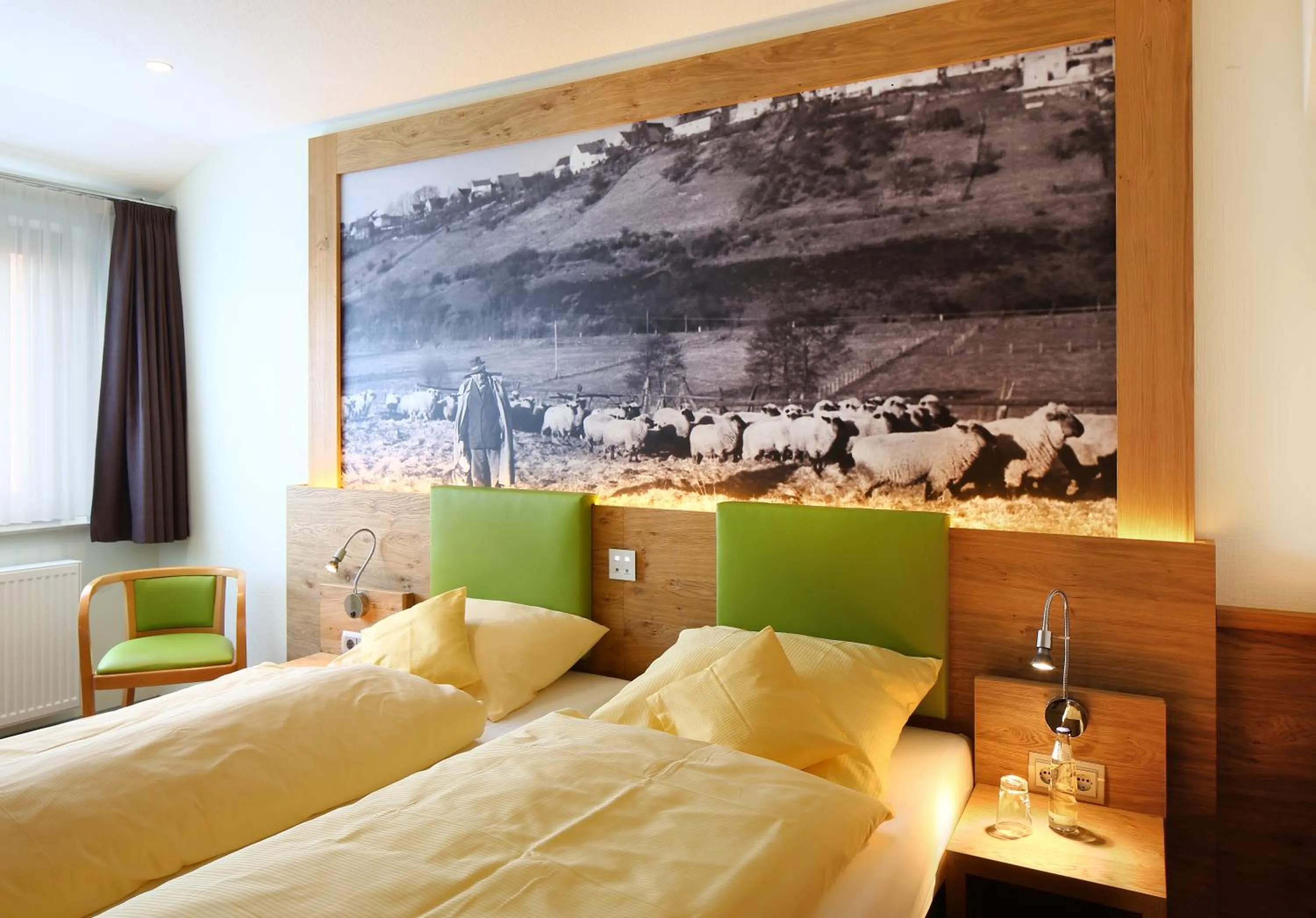Photo of the whole room, Bed in Landgasthof Kaiser