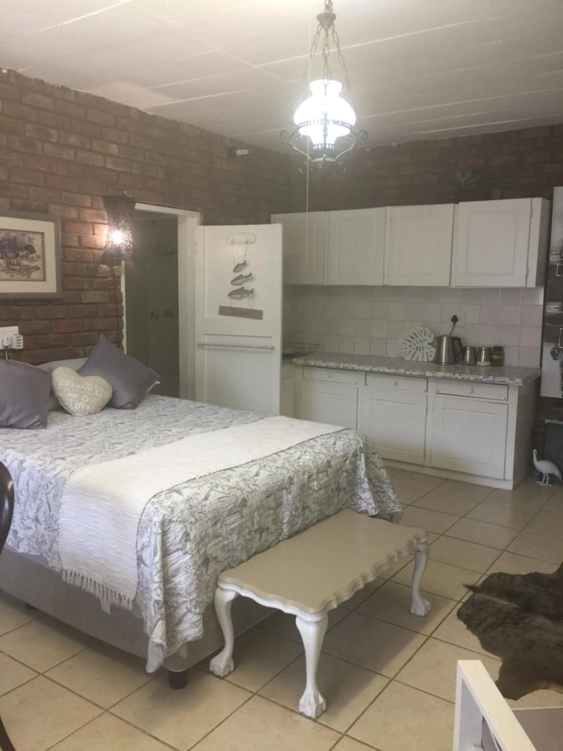 Bed in White River B & B