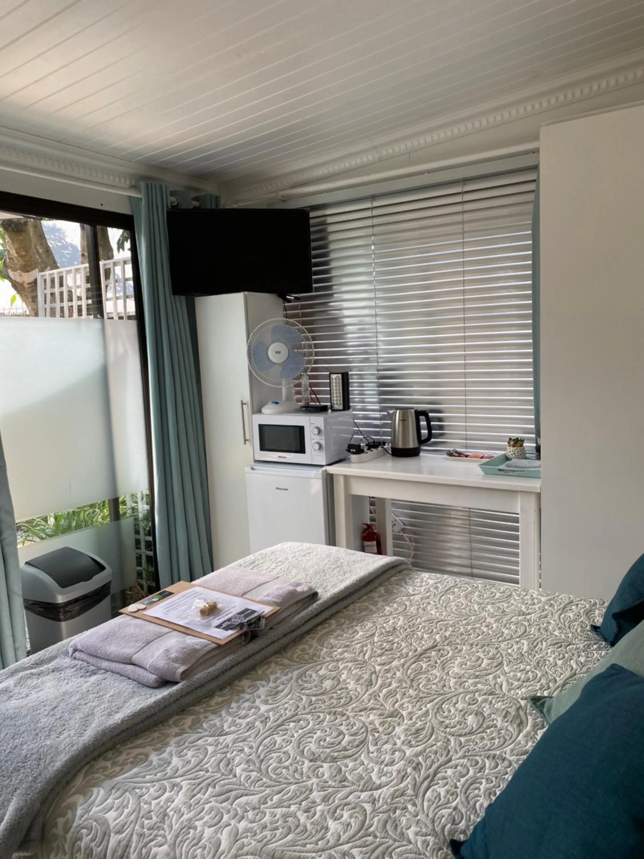 Bed in White River B & B