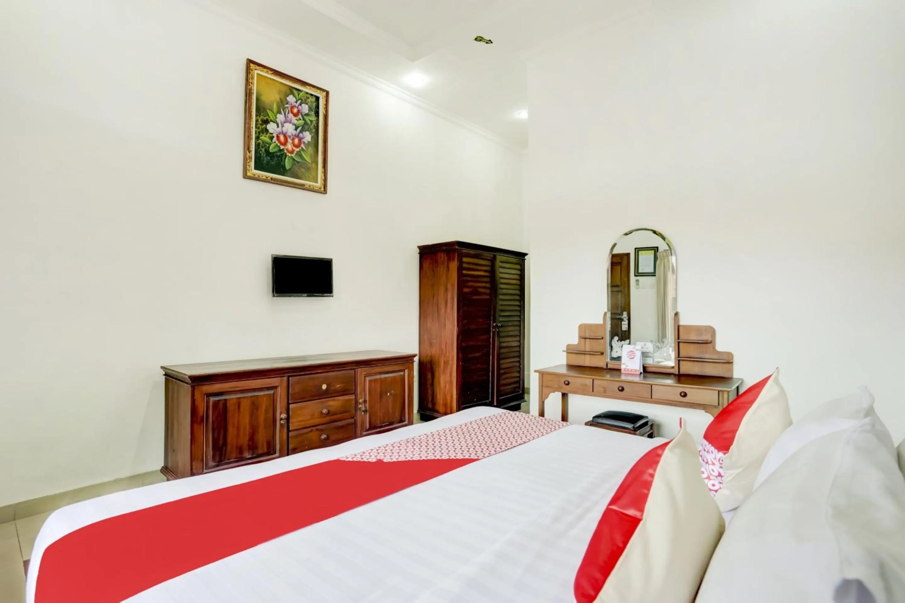 Bedroom, Bed in Hotel O Ratu