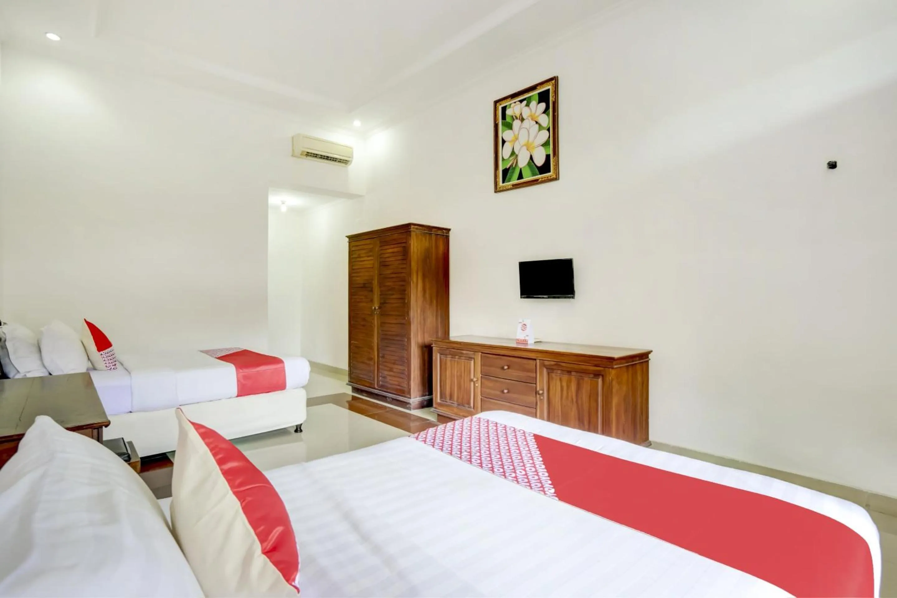 Bedroom, Bed in Hotel O Ratu